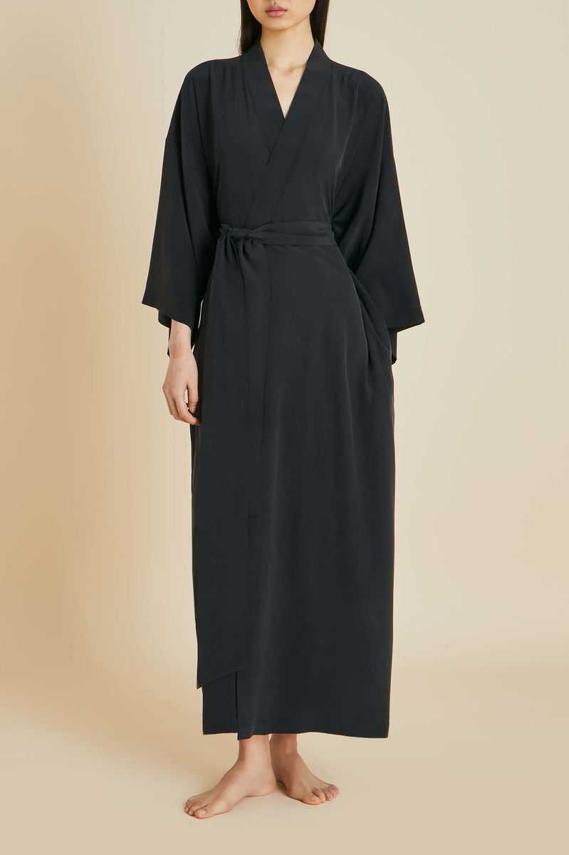 Queenie Black Robe in Silk Crêpe de Chine | Olivia von Halle