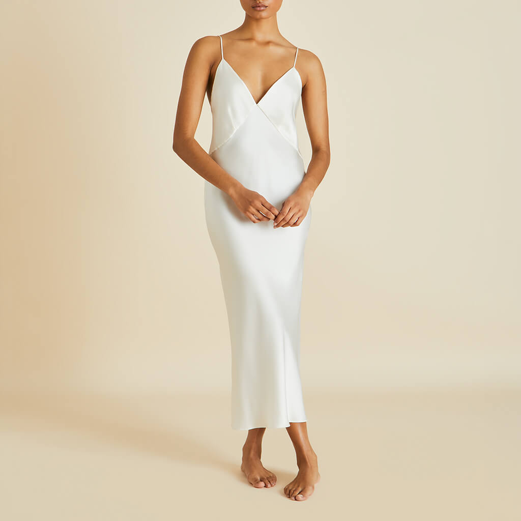 isa cotton-silk dress A fresh update for summer: our Isa Dress in a sleek cotton-silk blend.  #TheBRLook