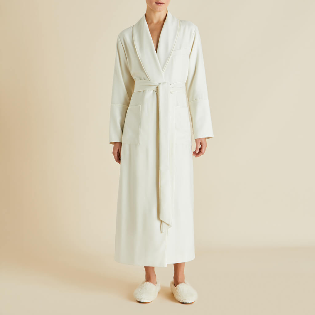Logan Aspen Ivory Robe in Cashmere | Olivia von Halle