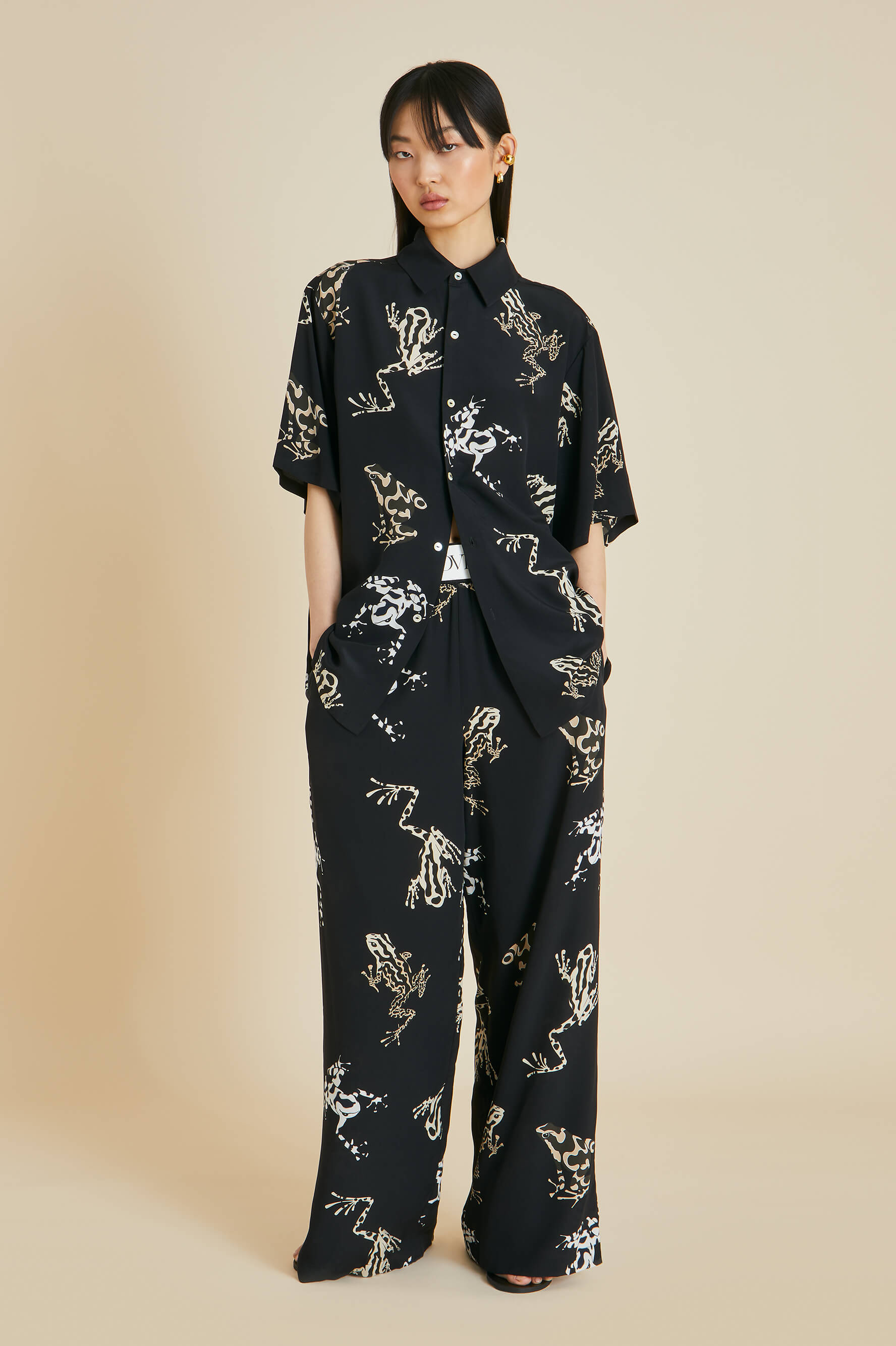 Alabama Lazulite Black Frog Pyjamas in Silk Crêpe de Chine
