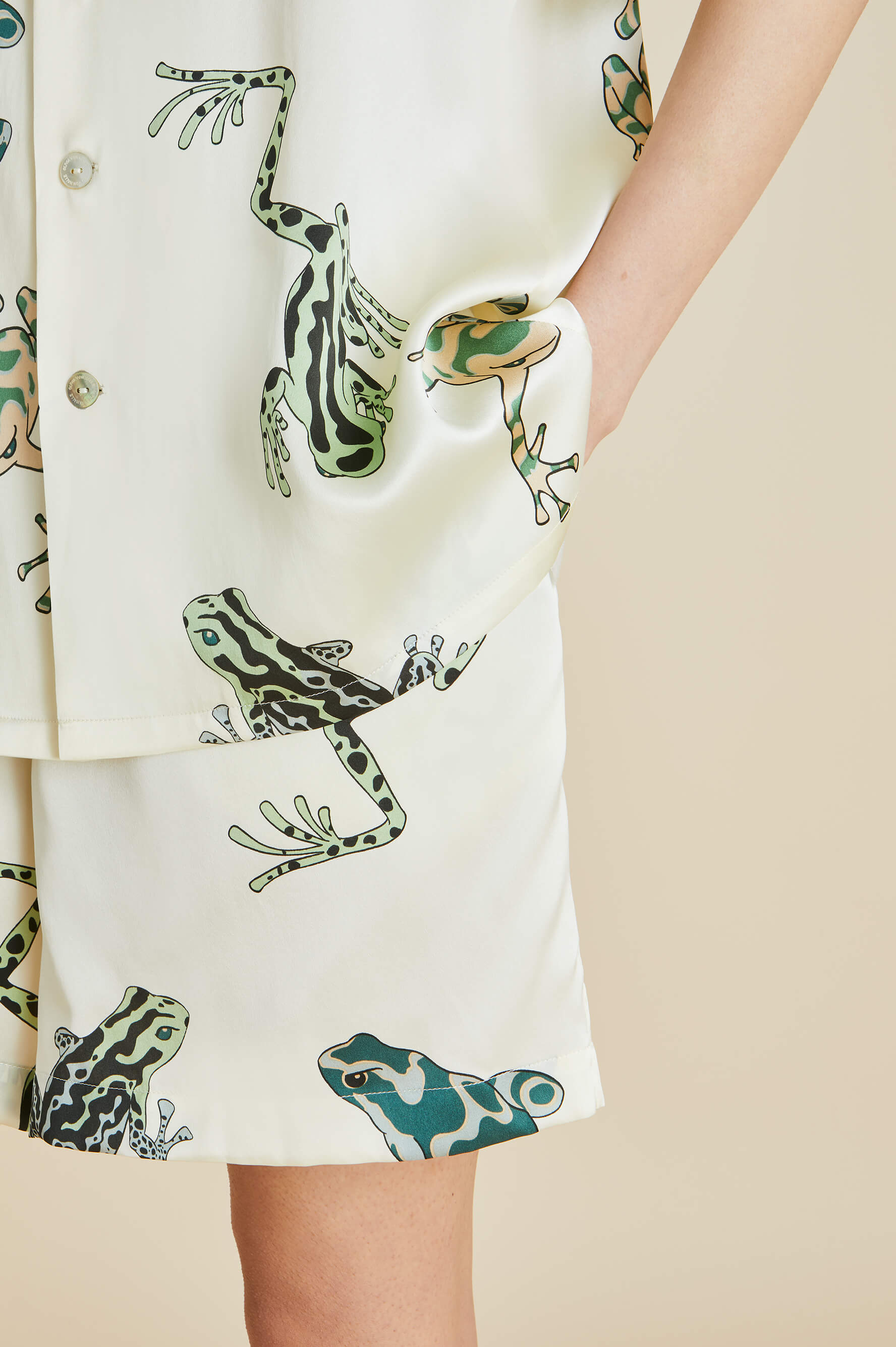 Emeli Lumi Ivory Frog Pyjamas in Silk Satin