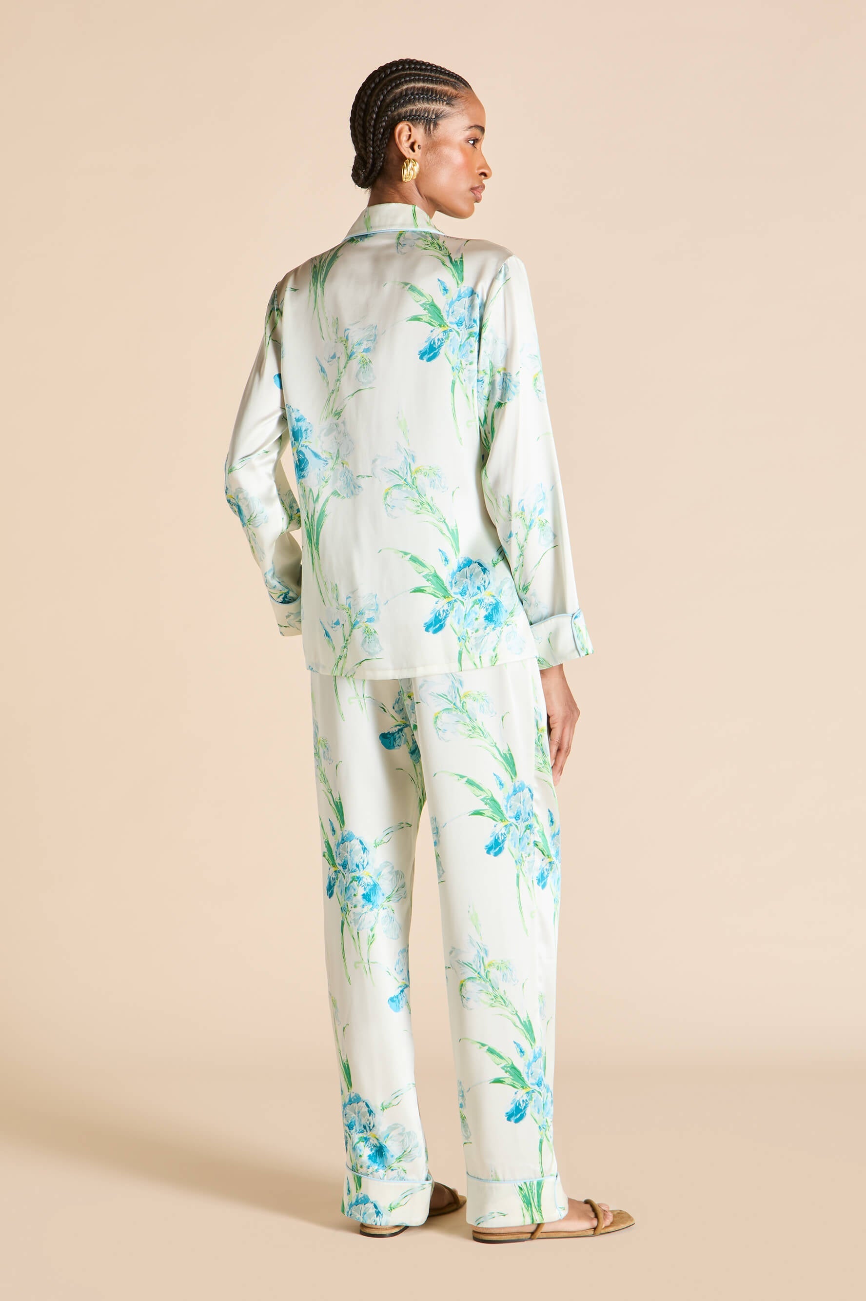 Lila Asterias Ivory Floral Pyjamas in Silk Satin