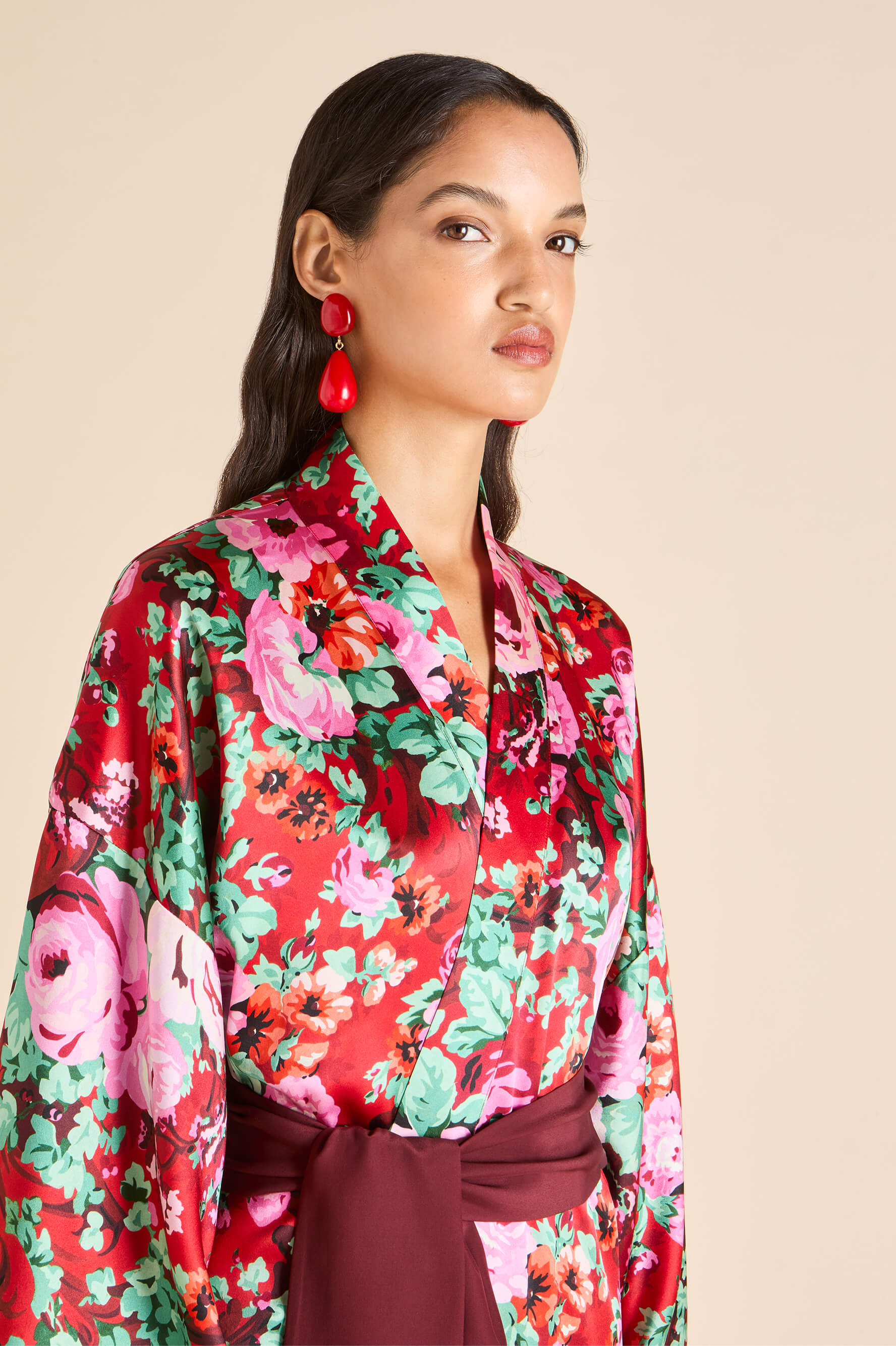 Queenie Moulin Red Floral Robe in Silk Satin