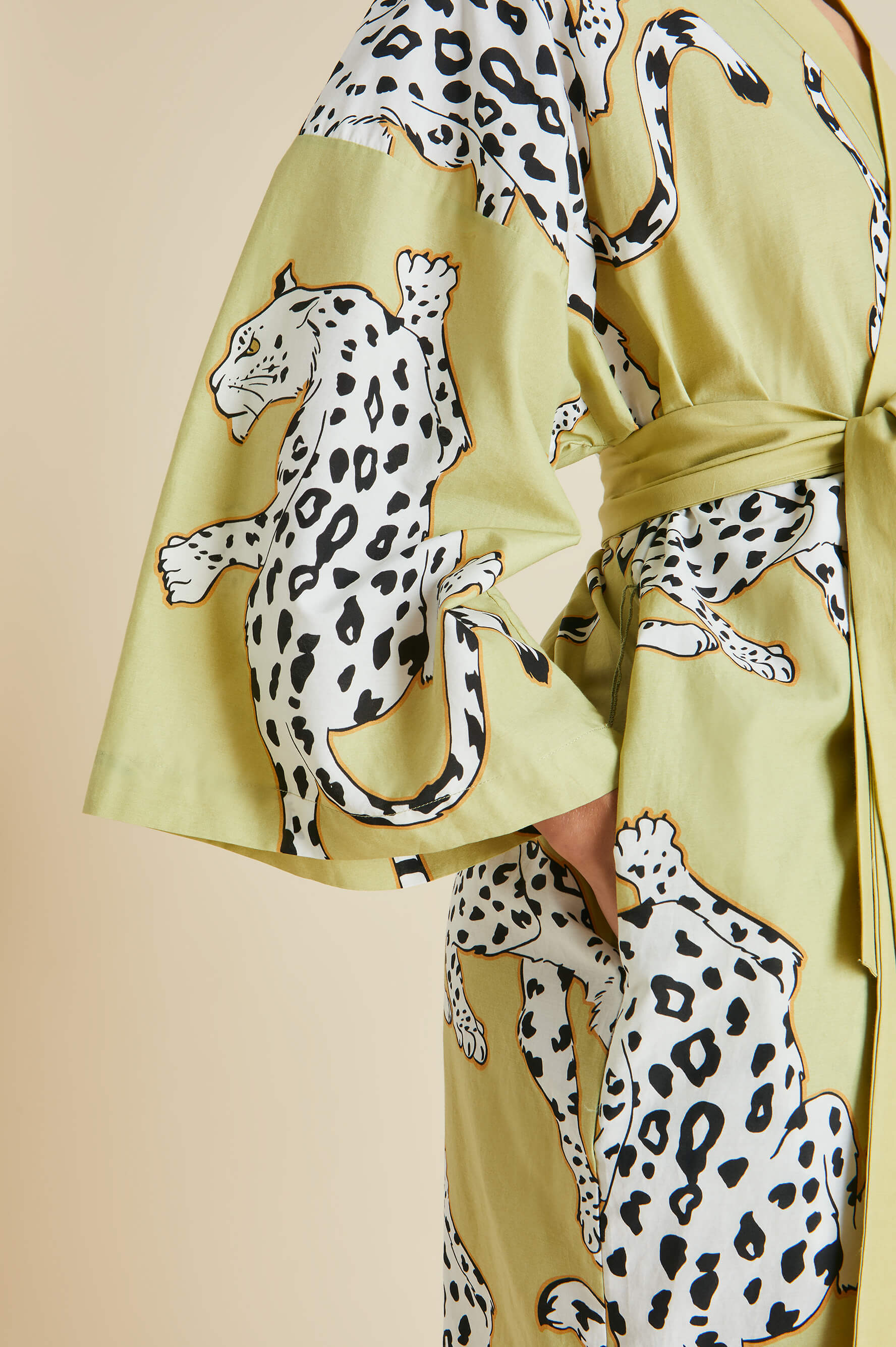 Amaya Mungo Green Leopard Robe in Cotton-Silk