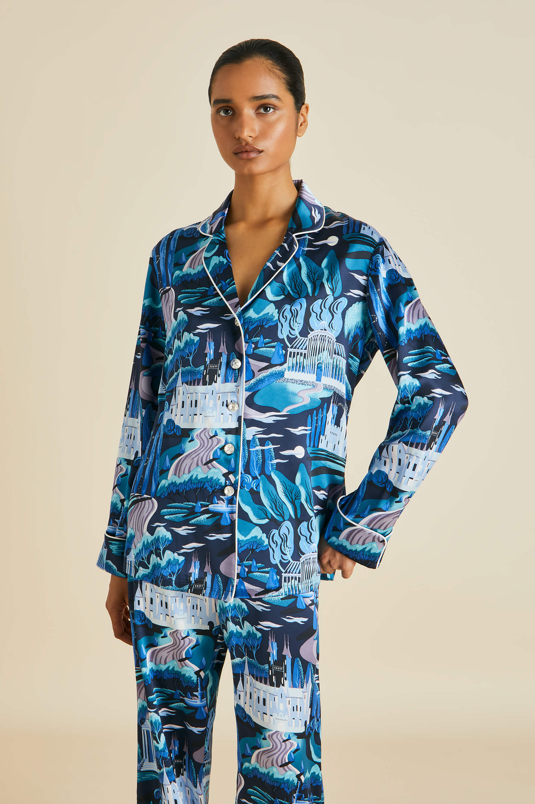 Lila Dream Blue Landscape Pyjamas in Silk Satin