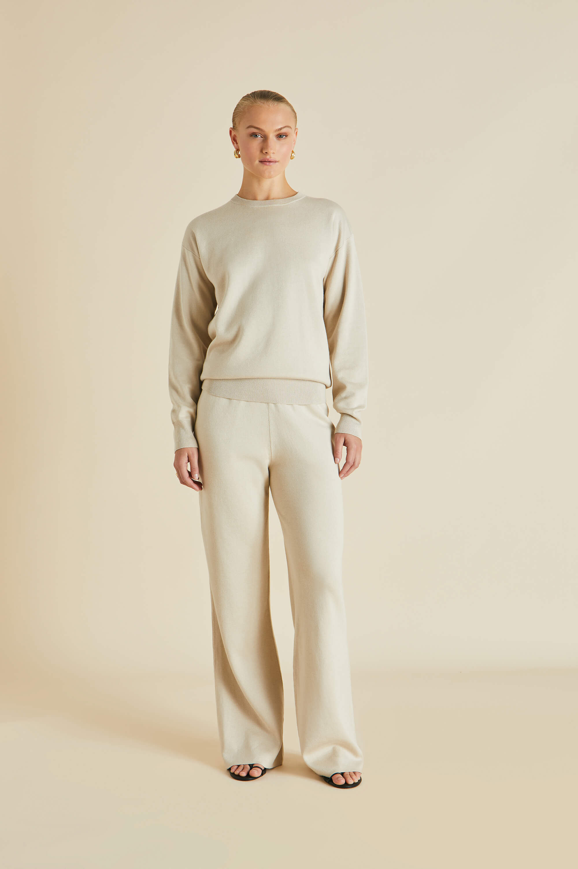 Carmel Kasbah Cream Tracksuit in Silk-Cashmere