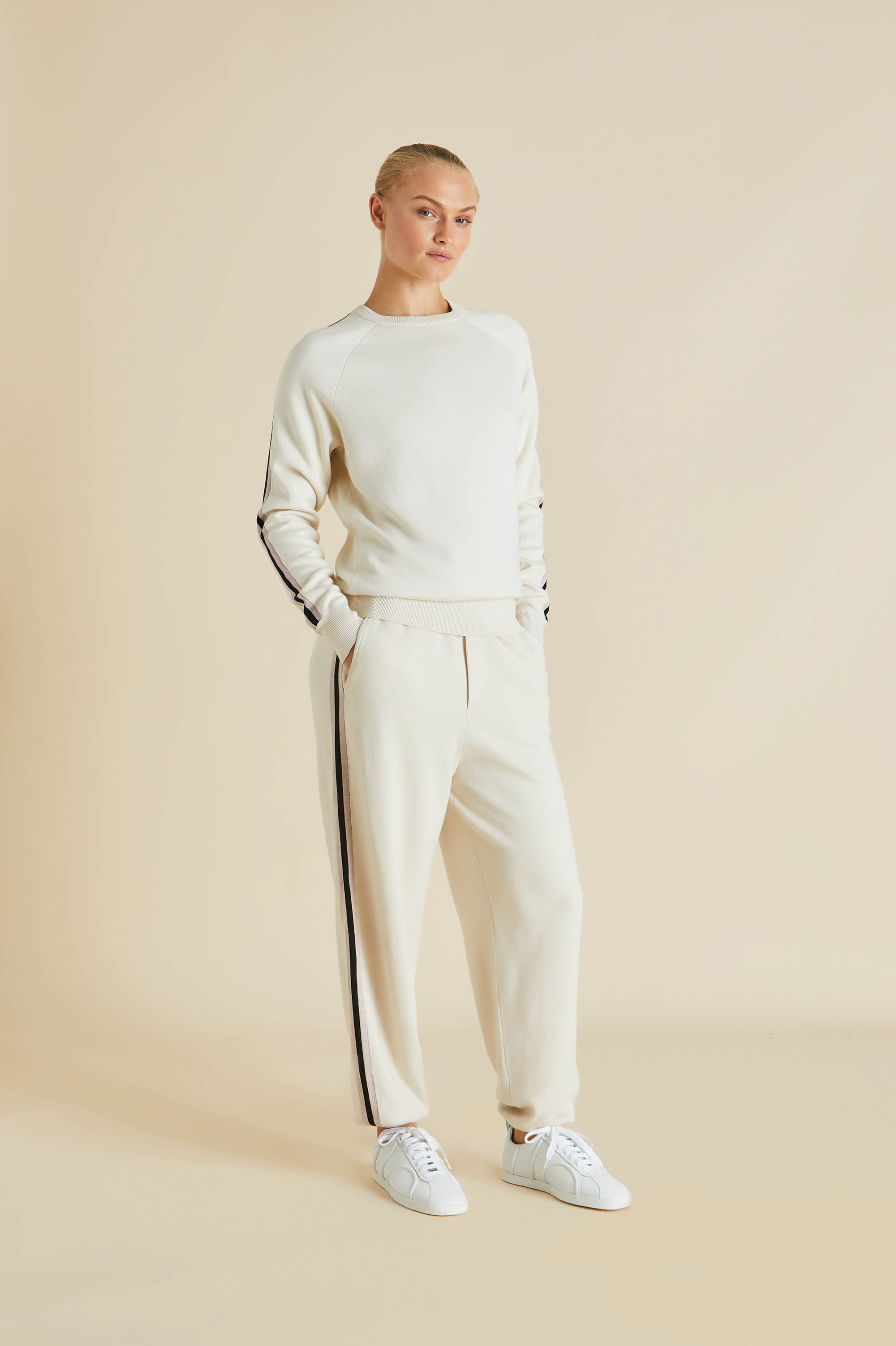 Missy Alaska Ivory Tracksuit in Silk-Cashmere