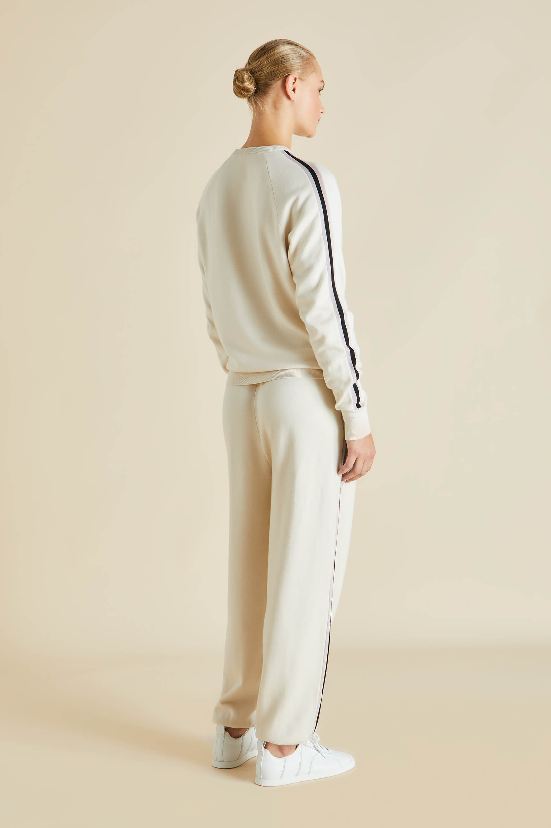 Missy Alaska Ivory Tracksuit in Silk-Cashmere