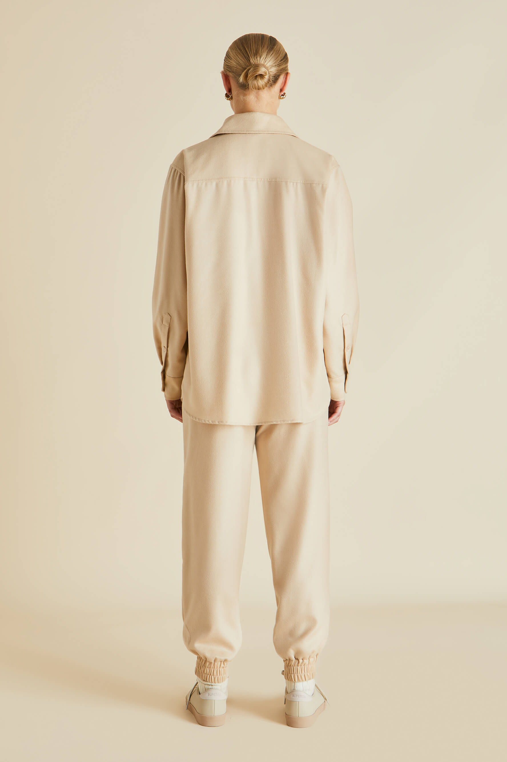 Radziwill Muscat Beige Tracksuit in Cashmere