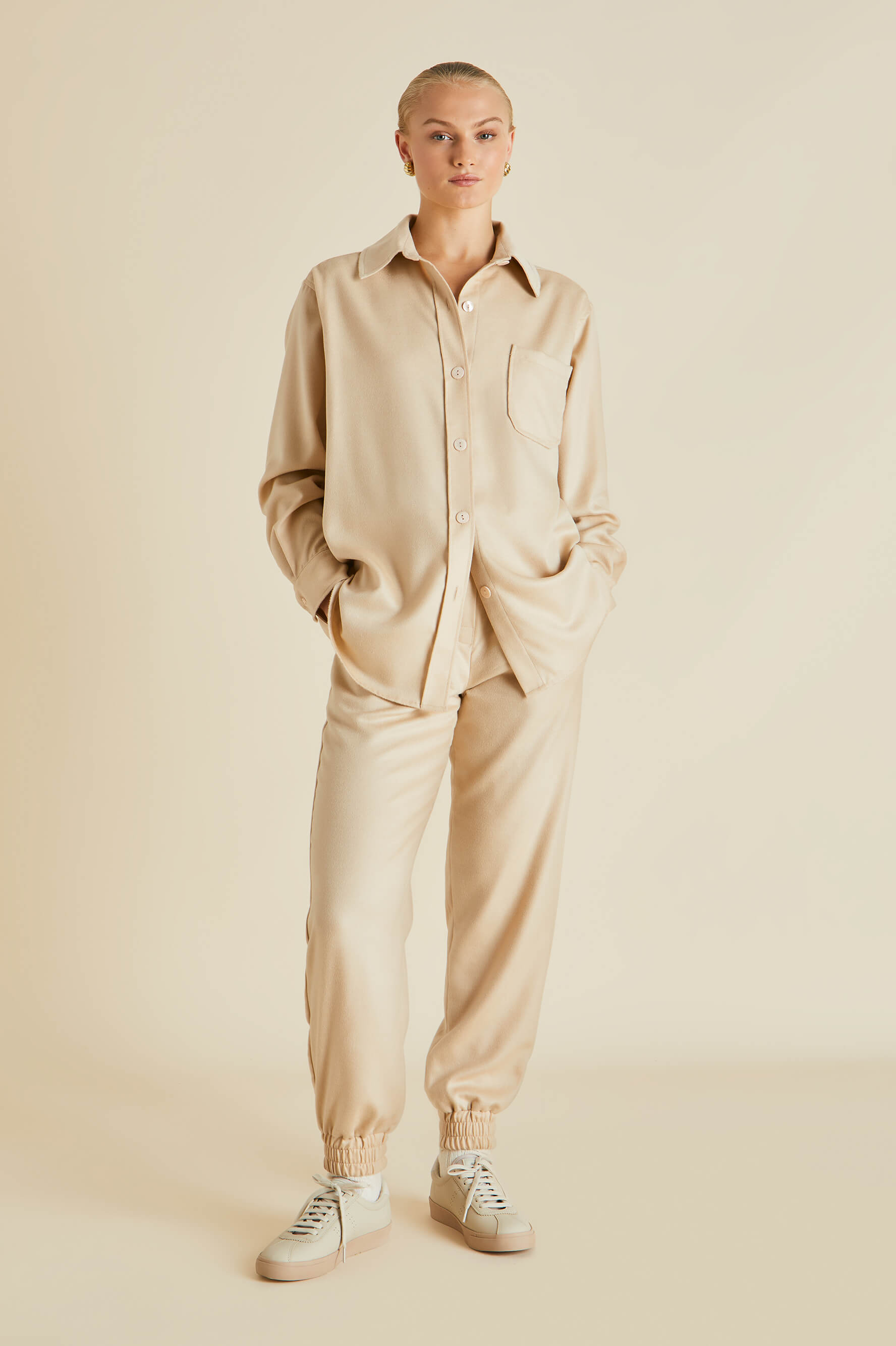 Radziwill Muscat Beige Tracksuit in Cashmere