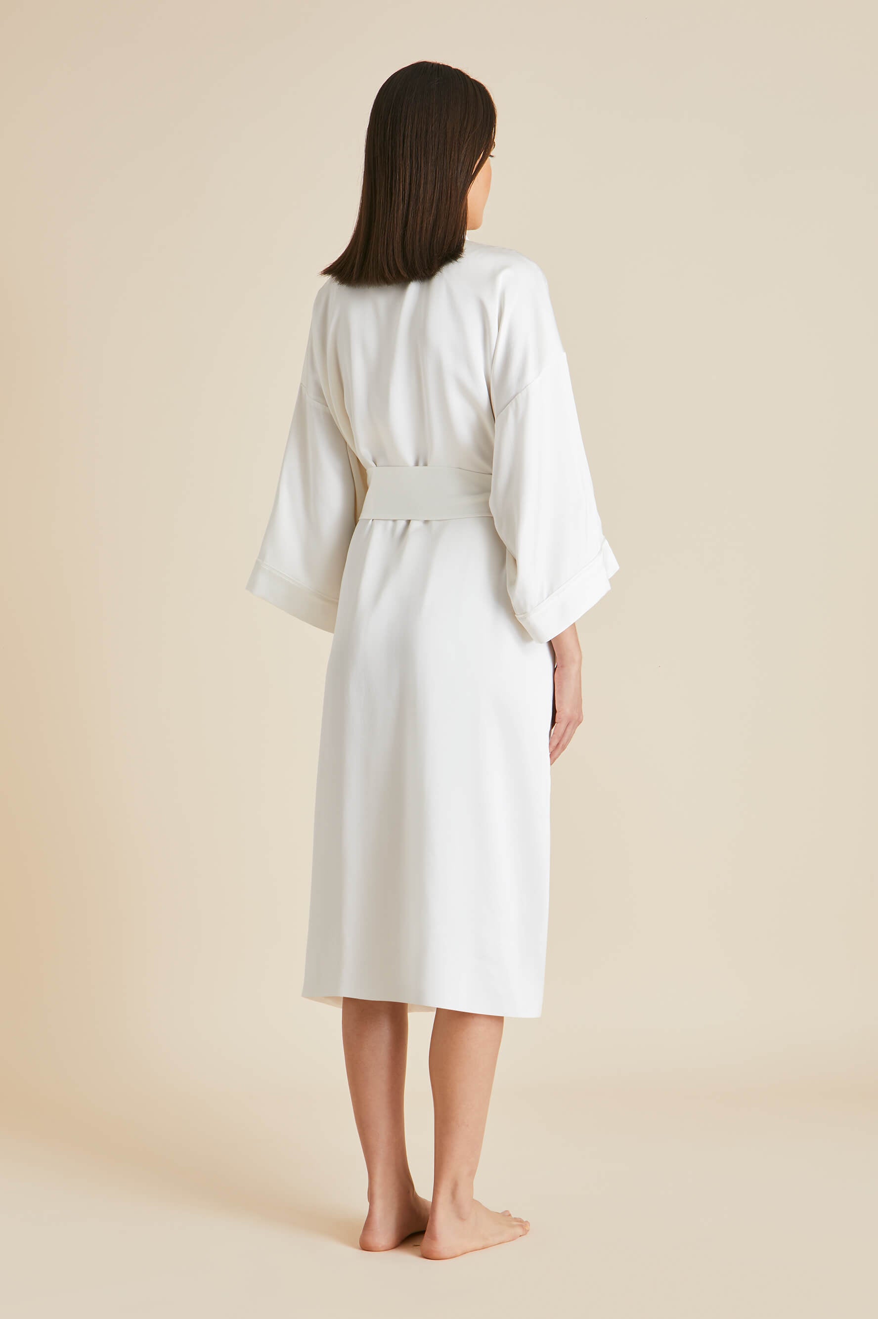 Sabine Ivory Robe in Silk Twill