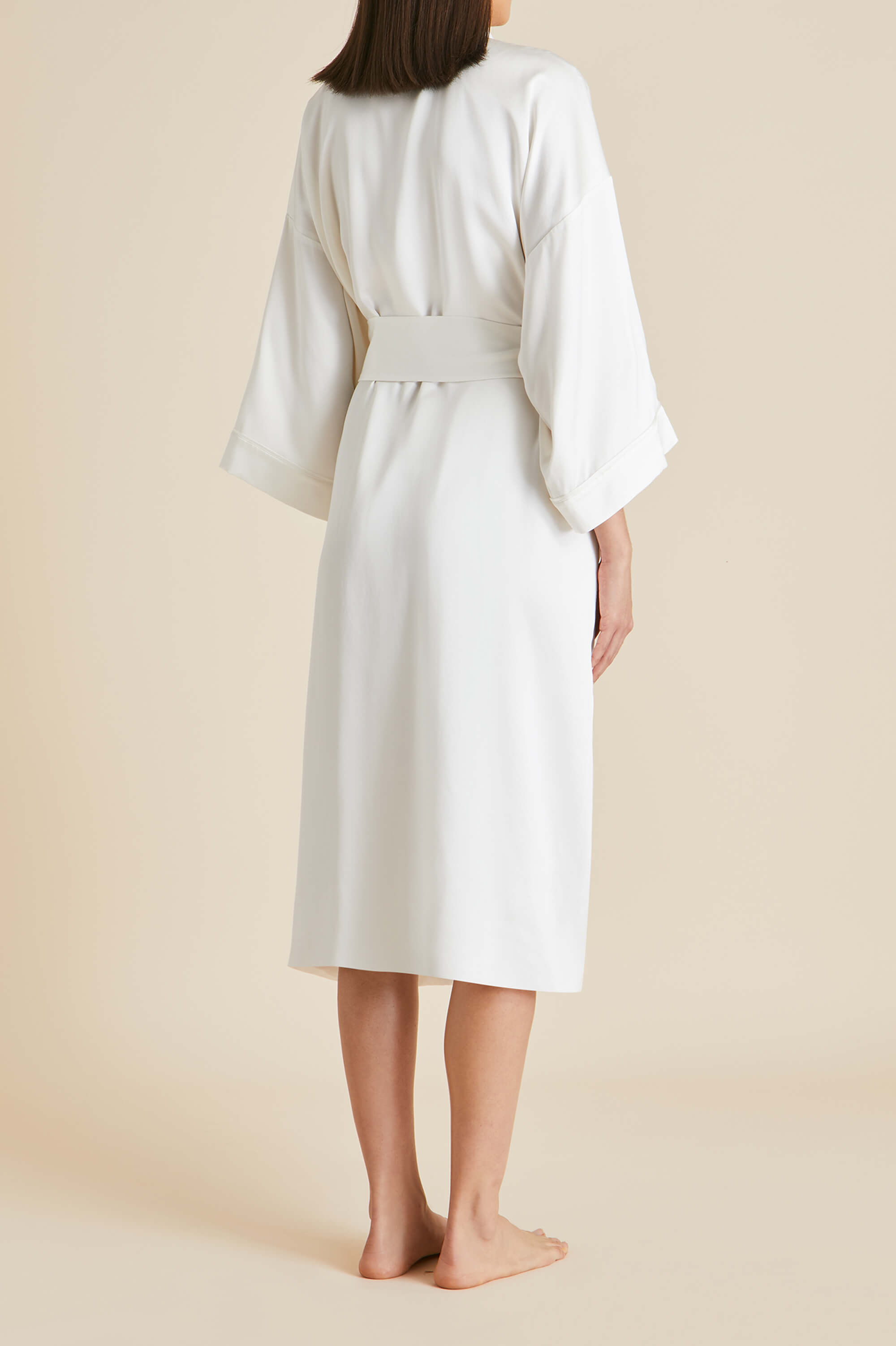 Sabine Ivory Robe in Silk Twill