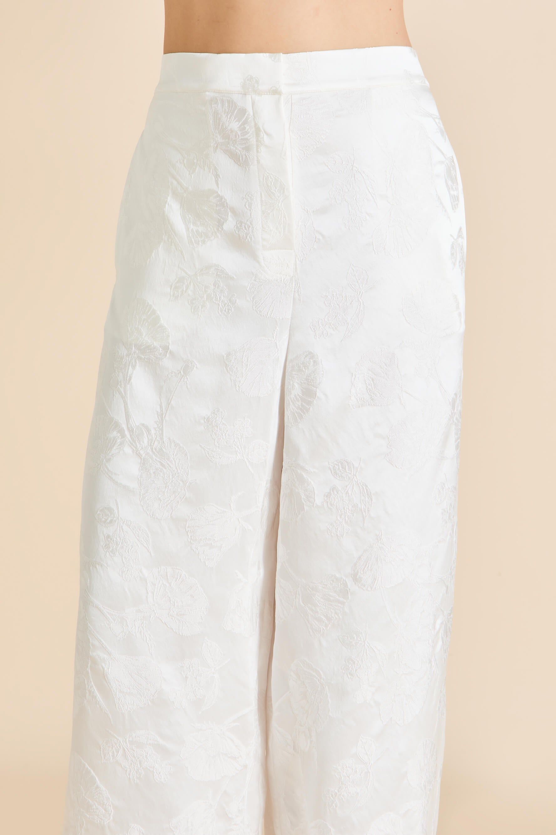 Bianca Liliana Ivory Floral Pyjamas in Silk Jacquard