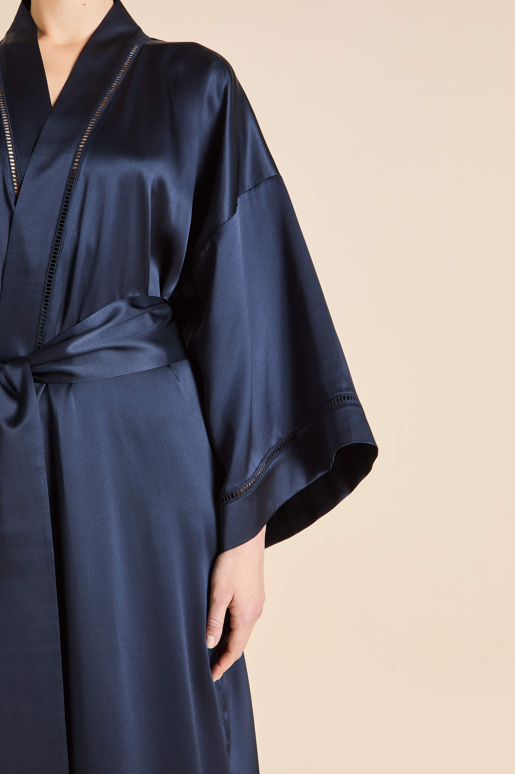Gloria Navy Robe in Silk Satin