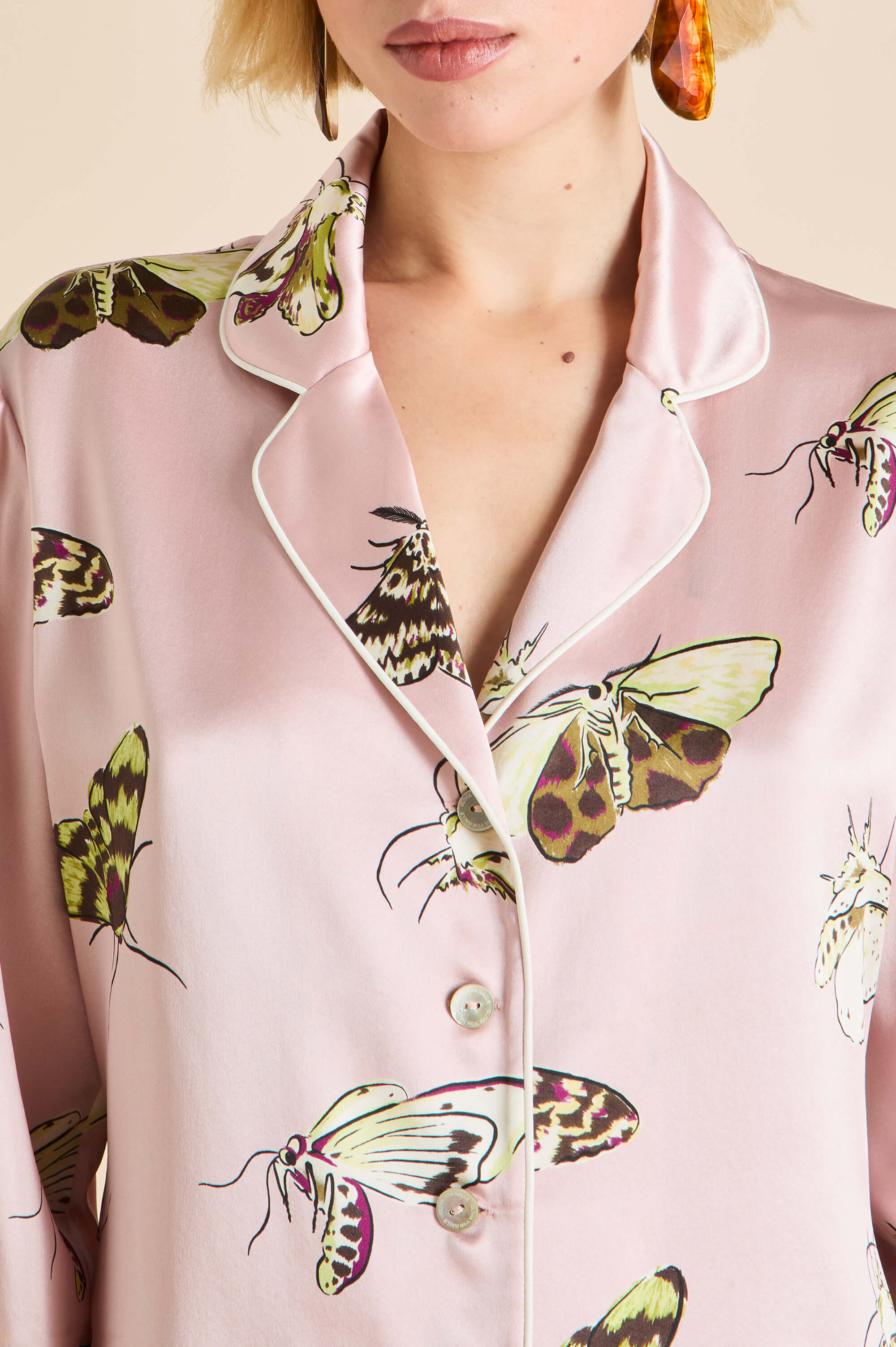 Olivia von Halle, brand website product image