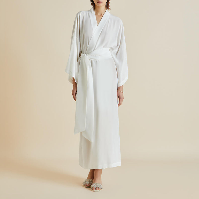 Queenie Ivory White Robe in Silk Crêpe de Chine