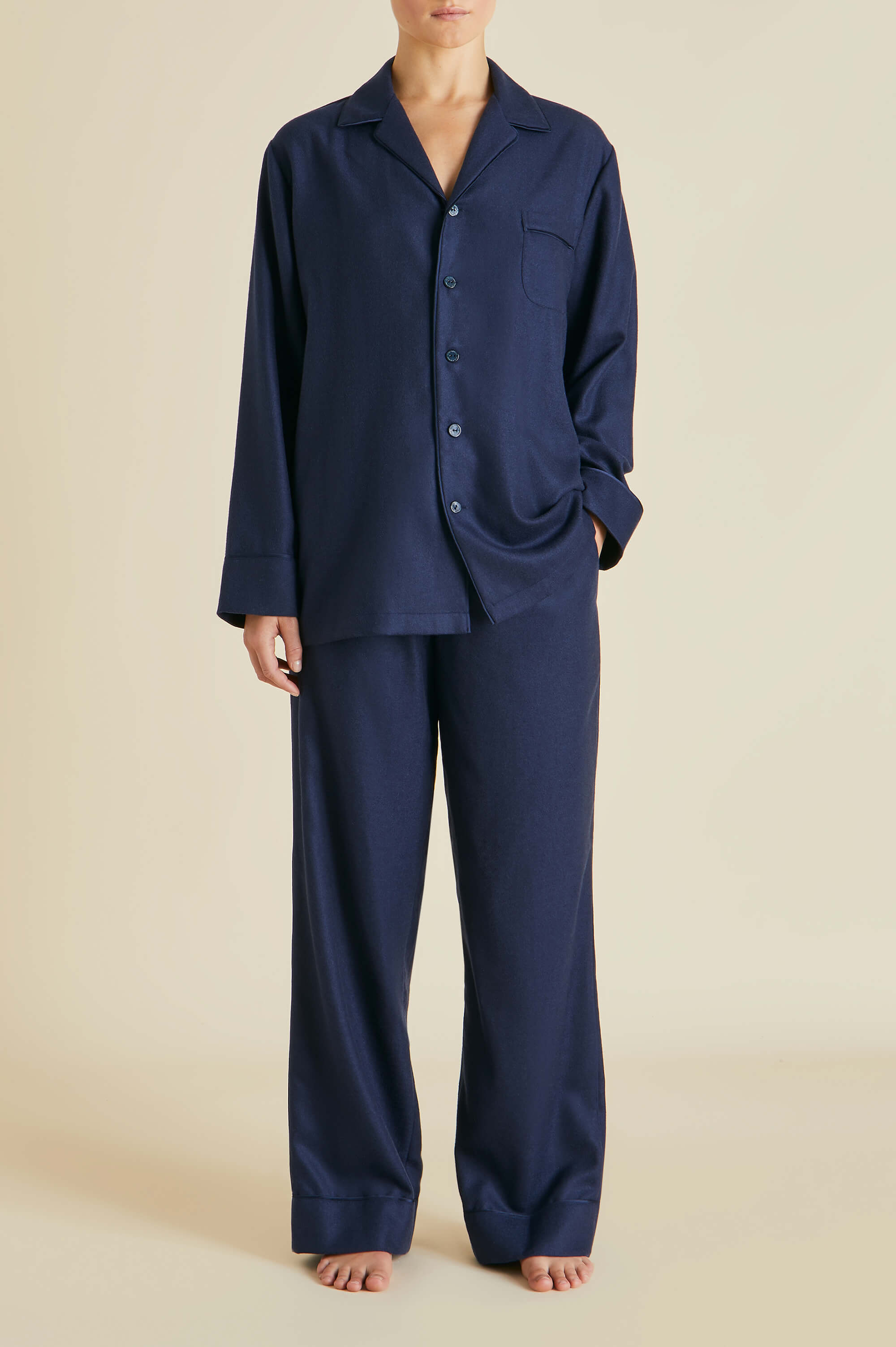 vanderbilt osaka navy cashmere pajamas