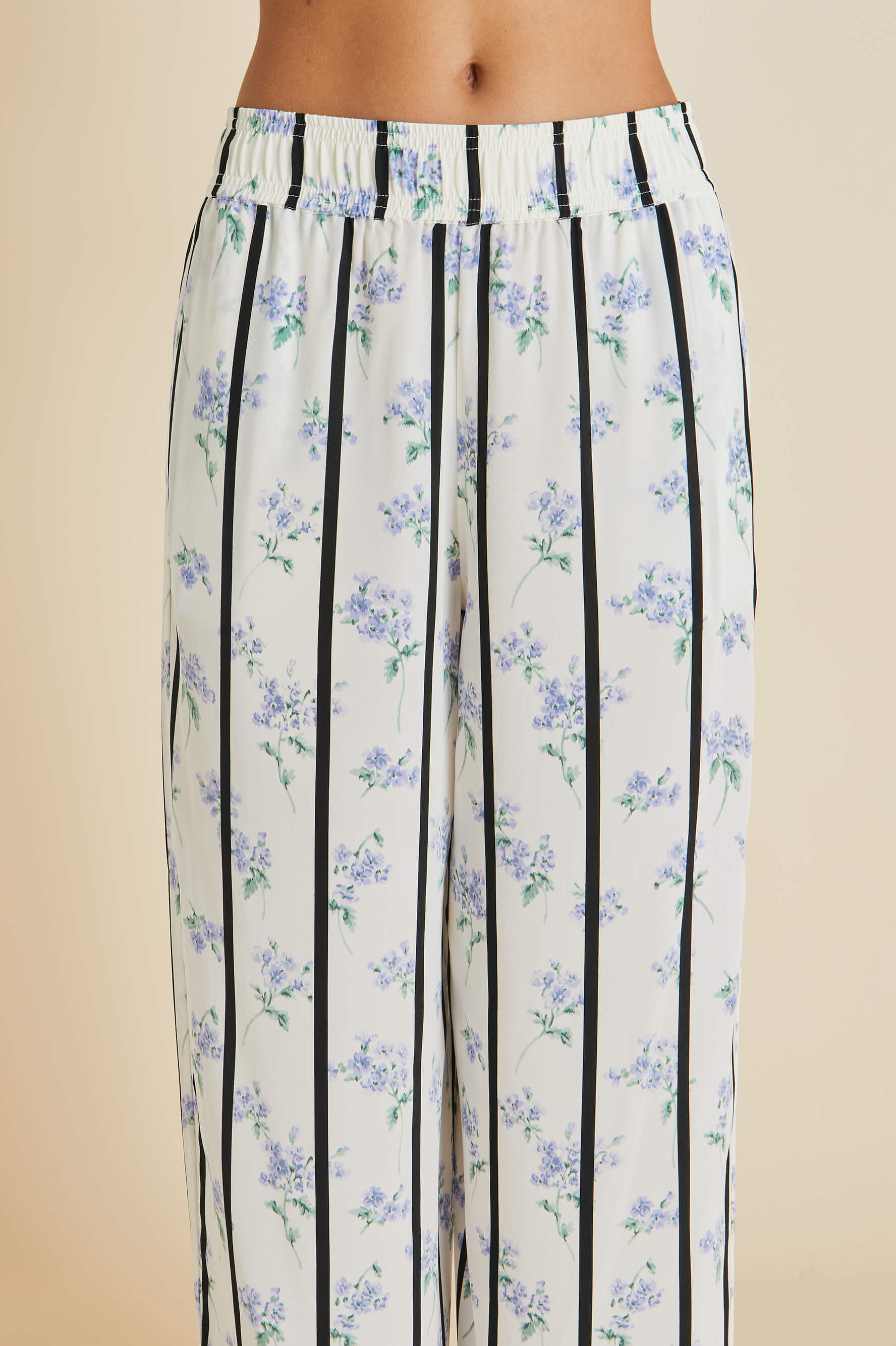 Alabama Hypnos Ivory Stripe Pyjamas in Silk Crêpe de Chine