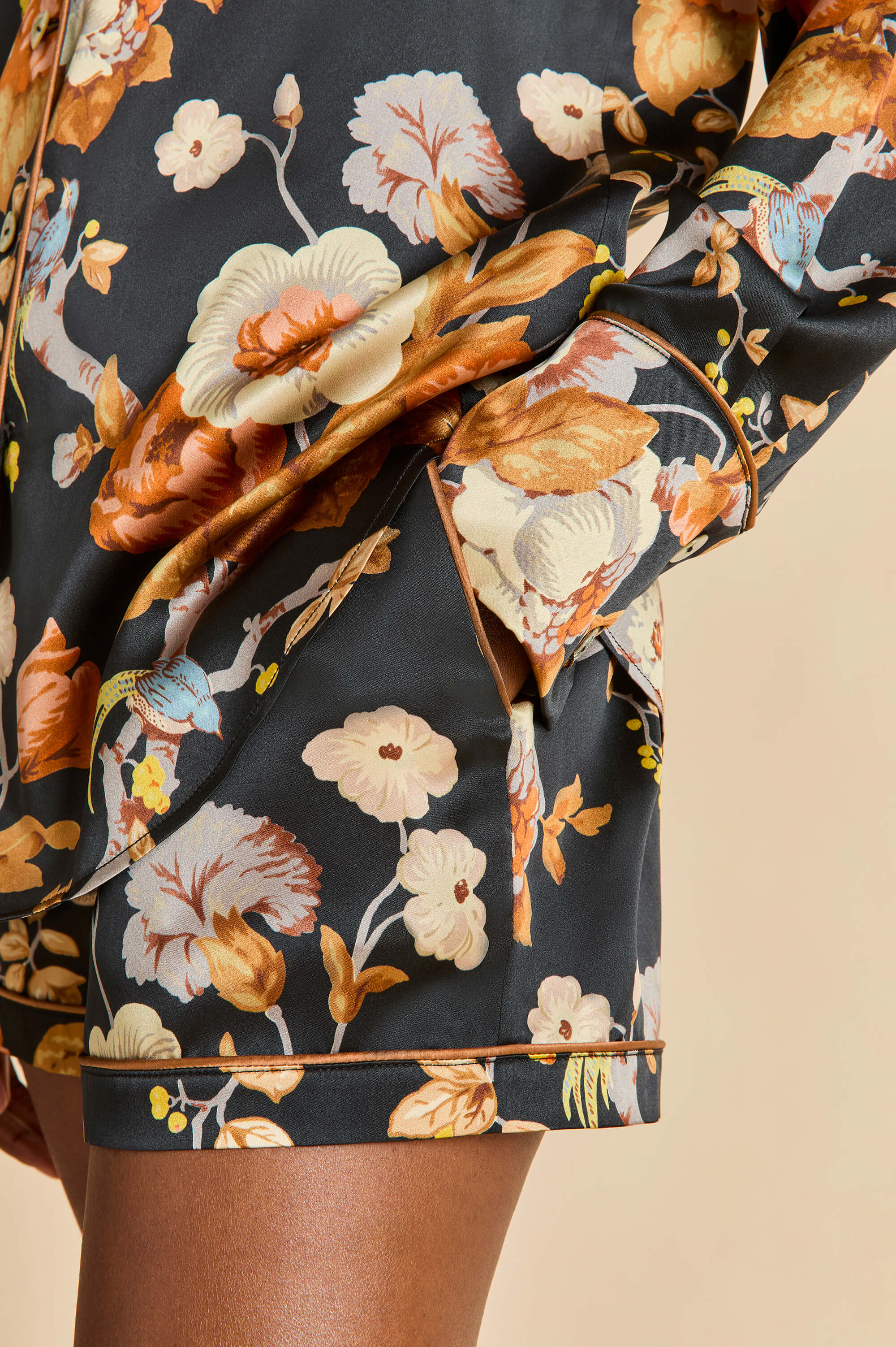 Alba Evora Black Floral Pajamas in Silk Satin