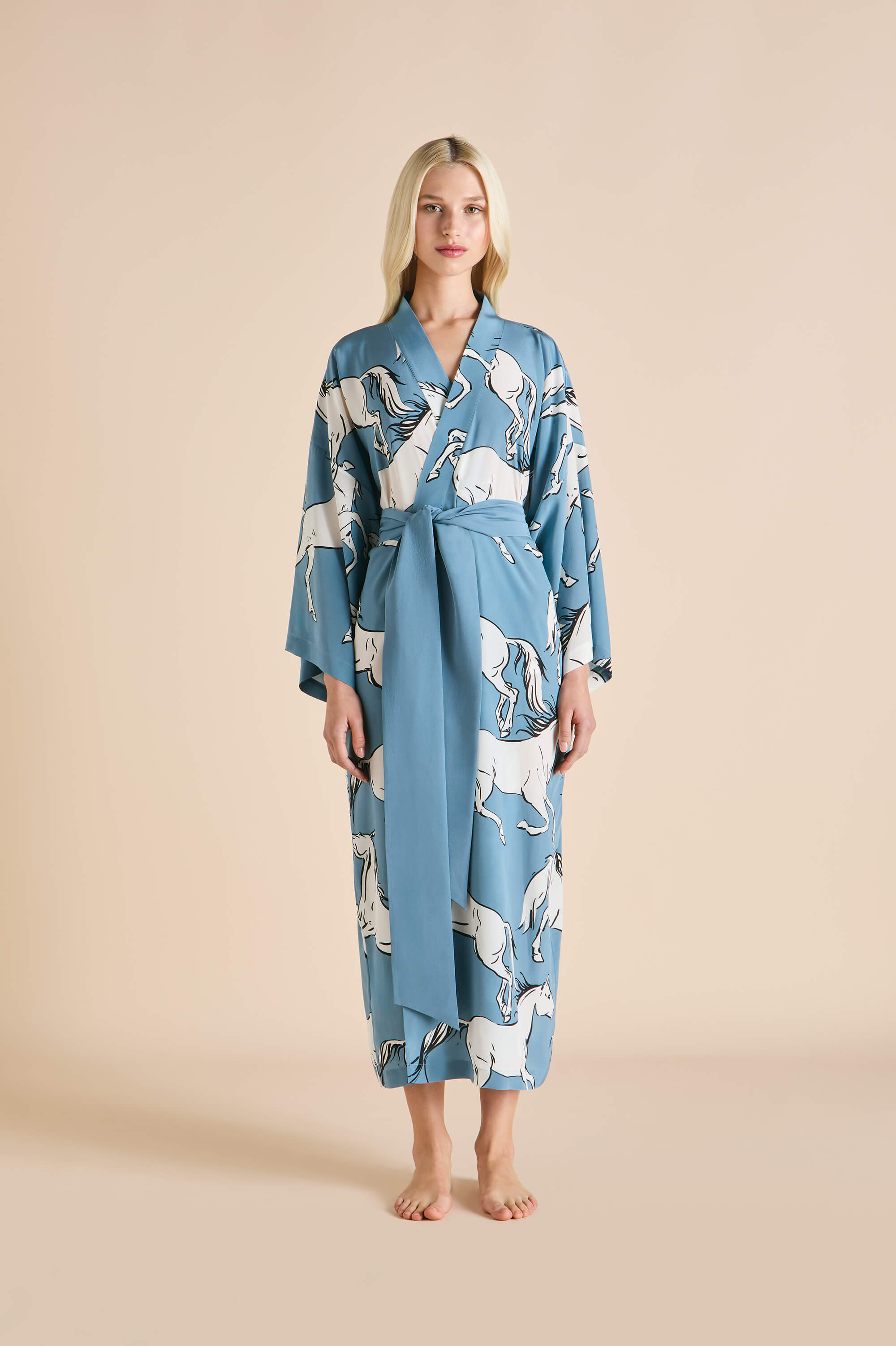 Amaya Cordelia Blue Horse Robe in Silk Crêpe de Chine