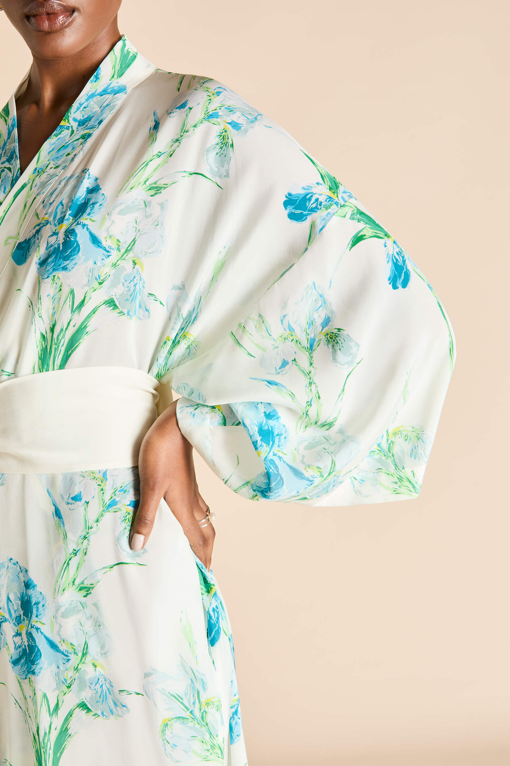 Amaya Samphire Ivory Floral Robe in Silk-Chiffon
