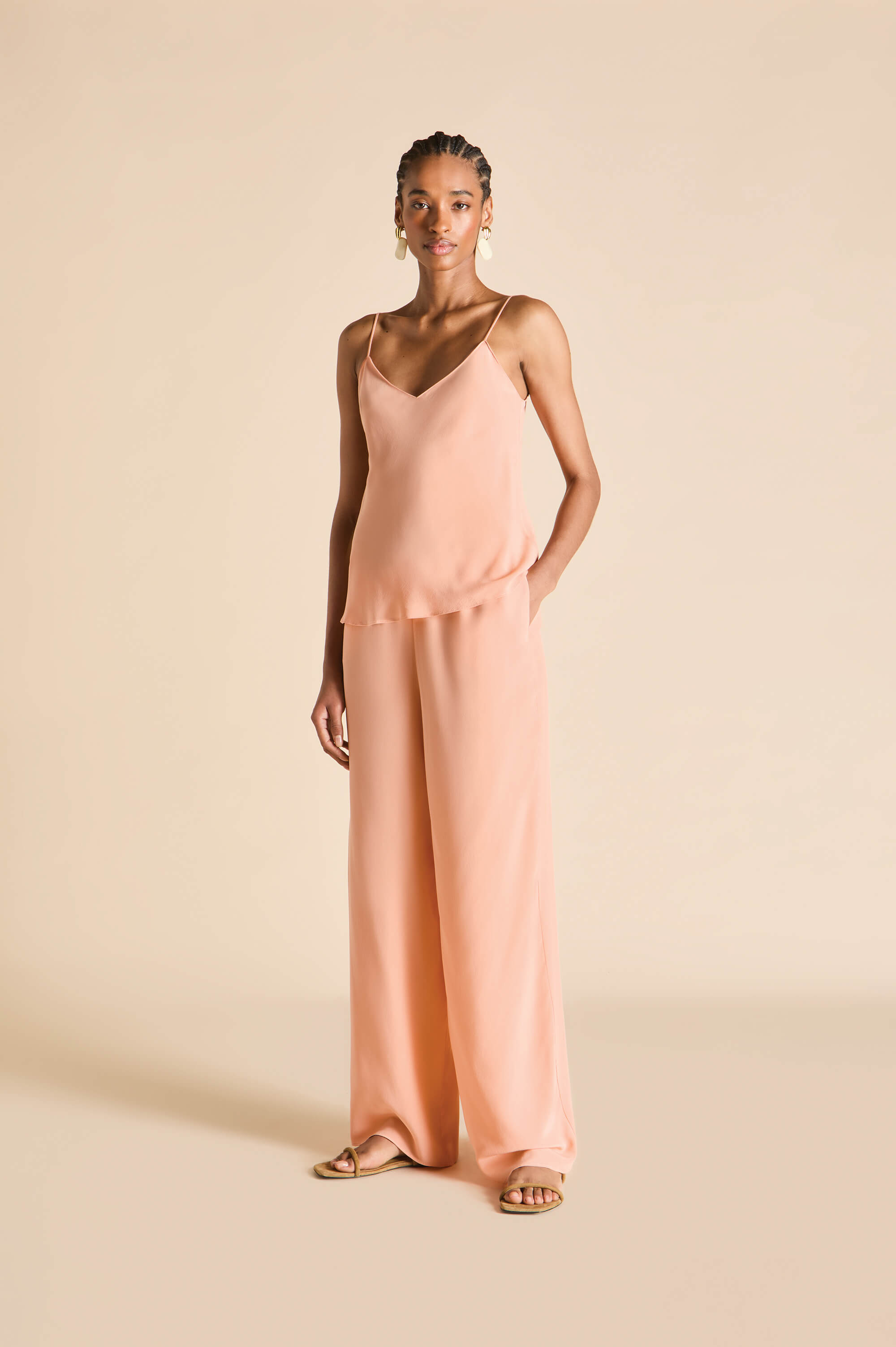 オールインワン・サロペット Aspesi Black Silk Crepe De Chine Long Dress Aspesi Black Silk Crêpe De Chine Long Dress | ShopSimon