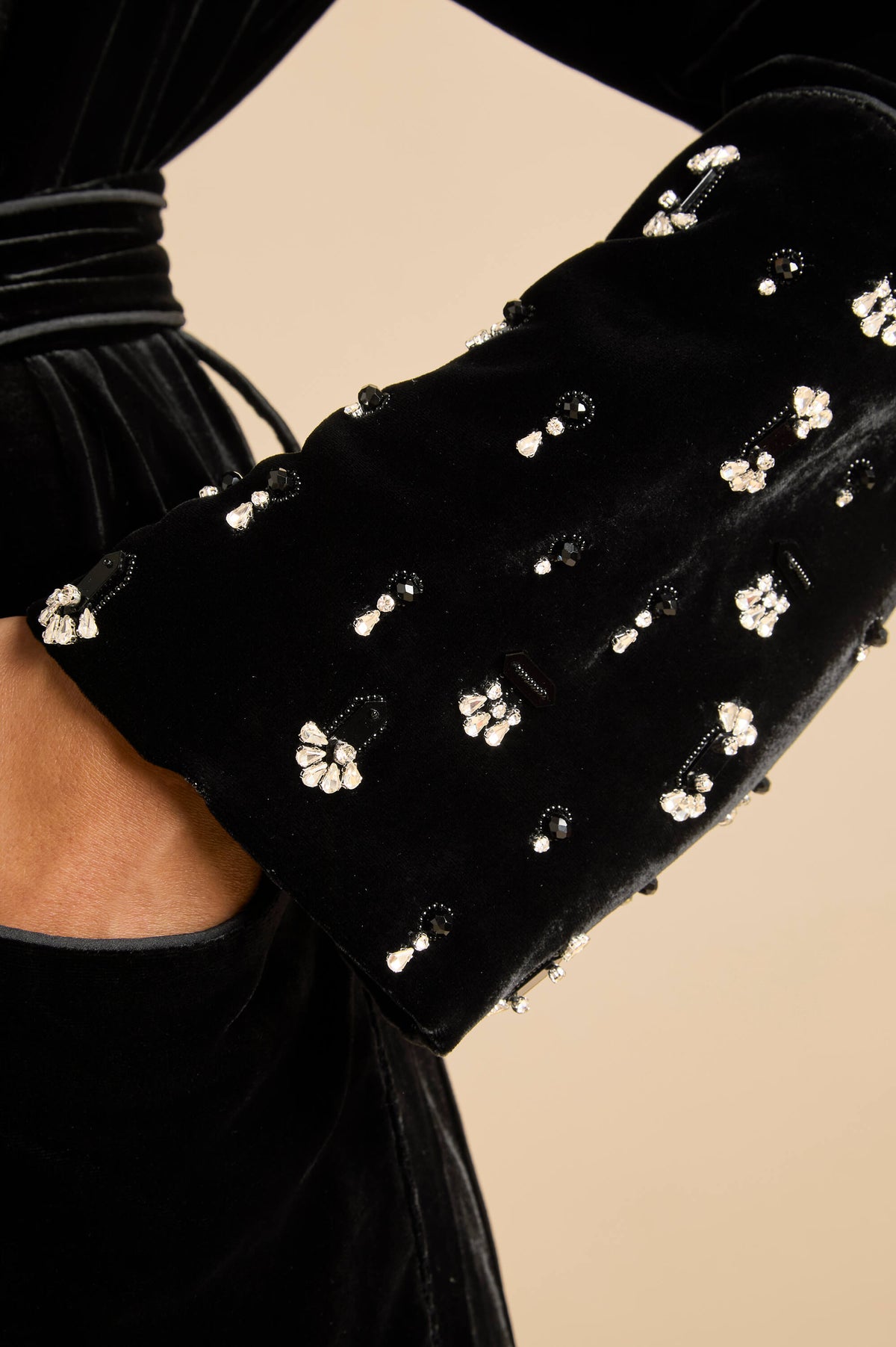 capability orlune black crystal robe in silk velvet 
