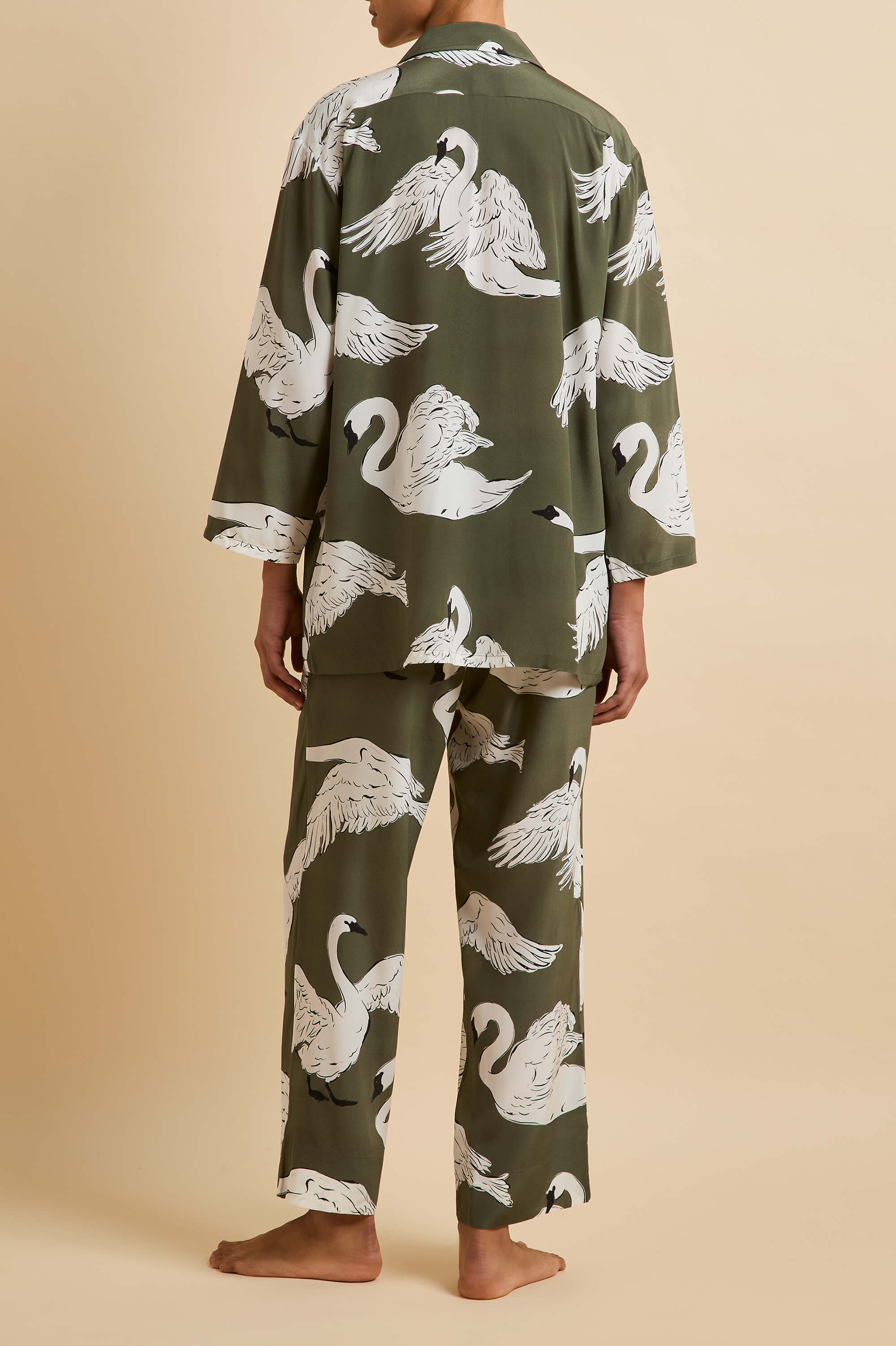 Casablanca Riba Green Swan Pajamas in Silk Crêpe de Chine
