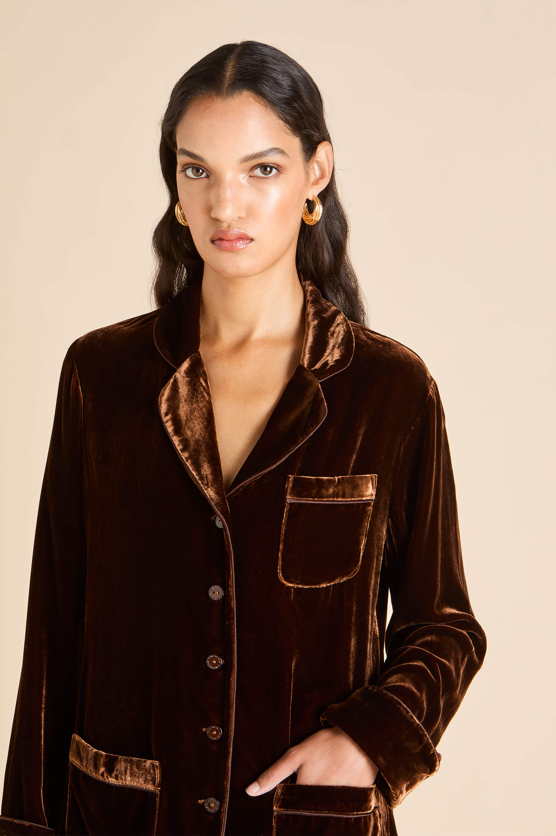 coco walnut brown pyjamas in silk velvet 