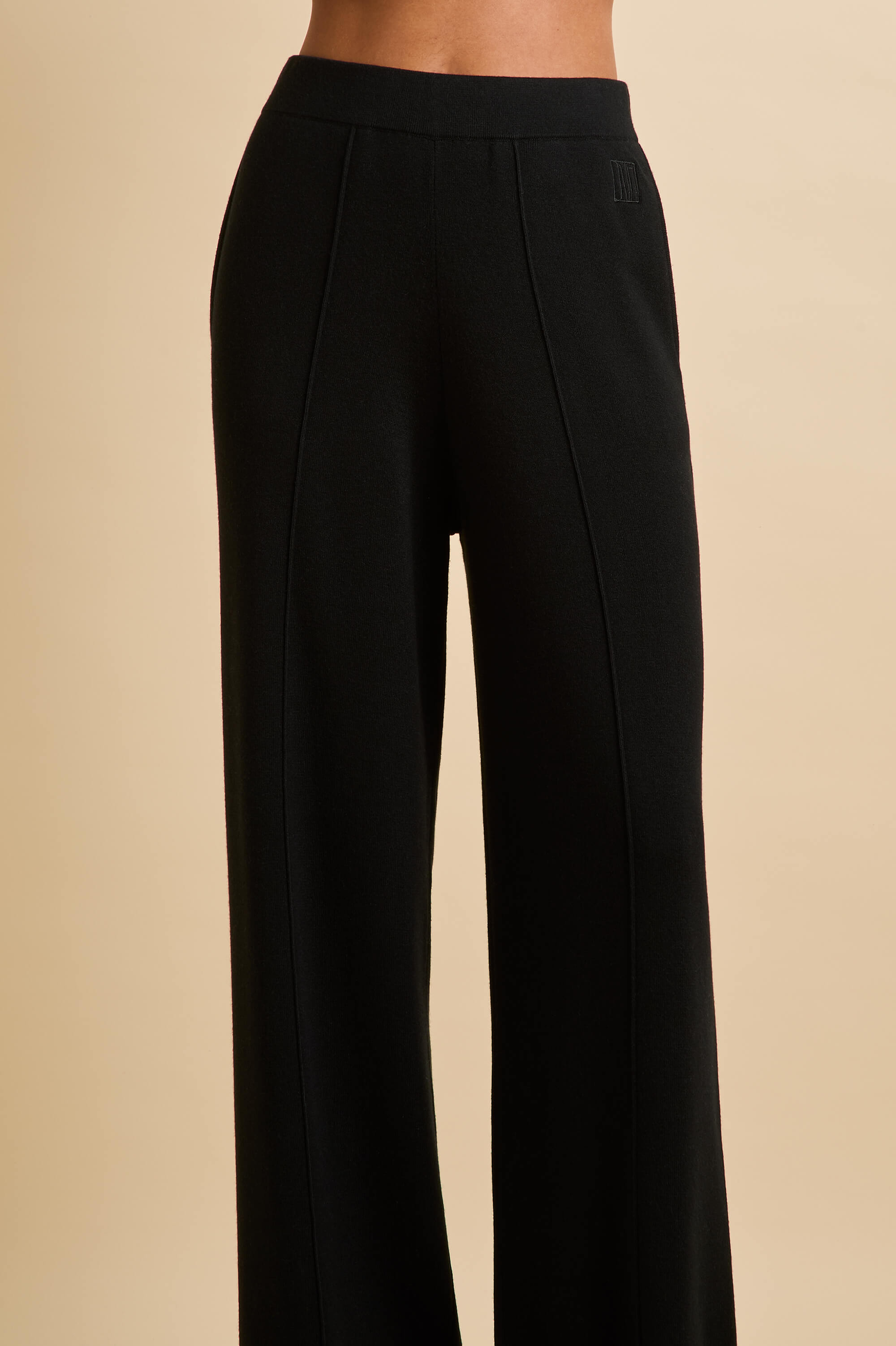 Dree Berlin Black Knitwear in Silk-Cashmere