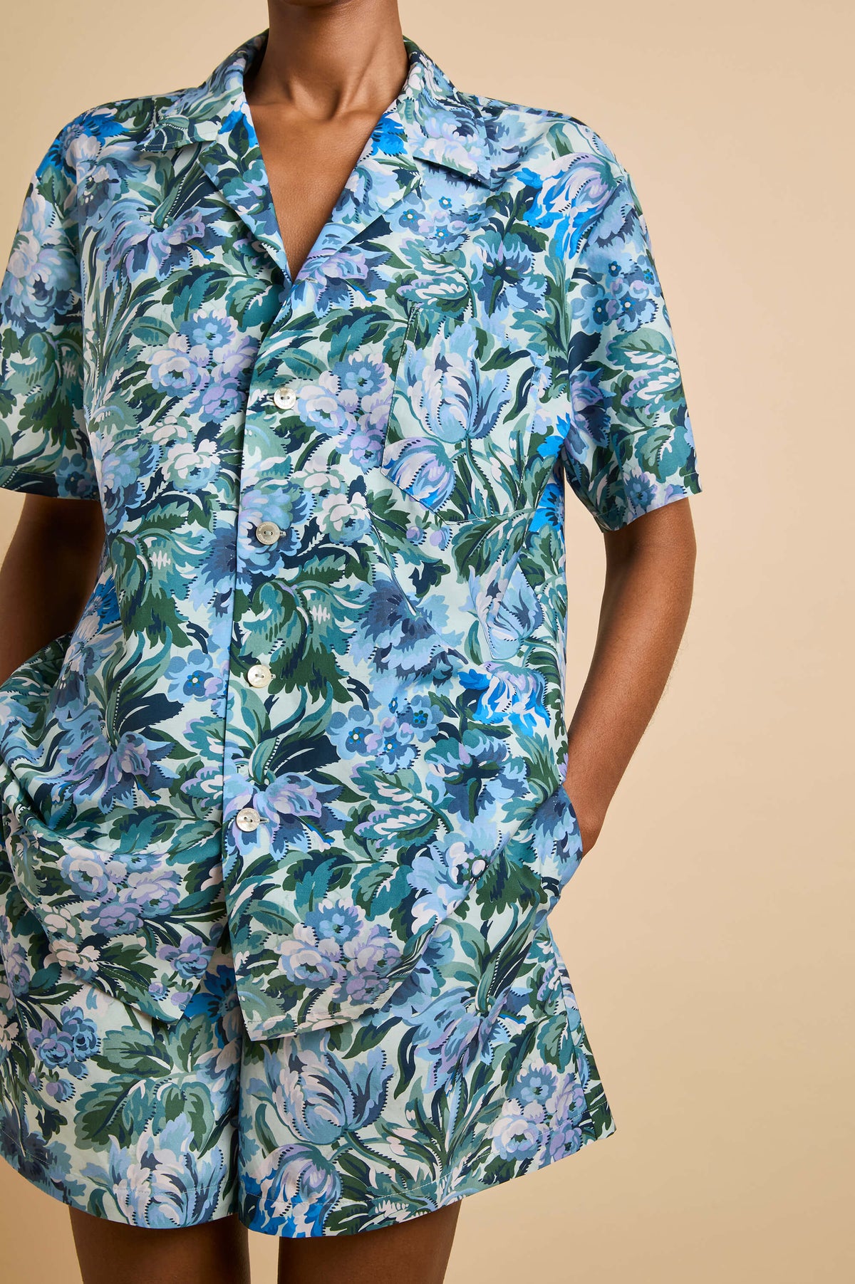 emeli azura blue floral pyjamas in cotton-silk 