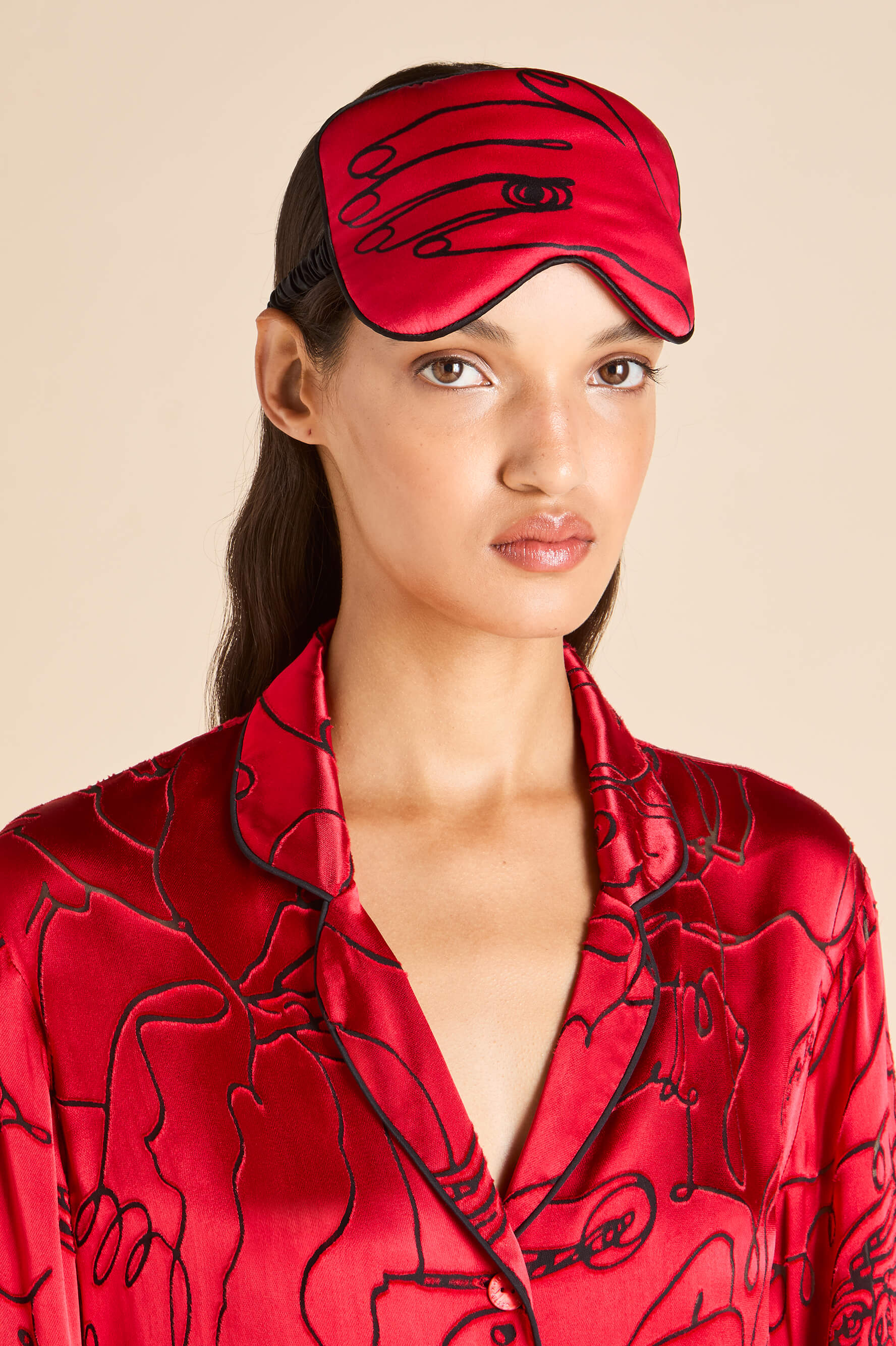 audrey costes red figures eye mask in silk satin