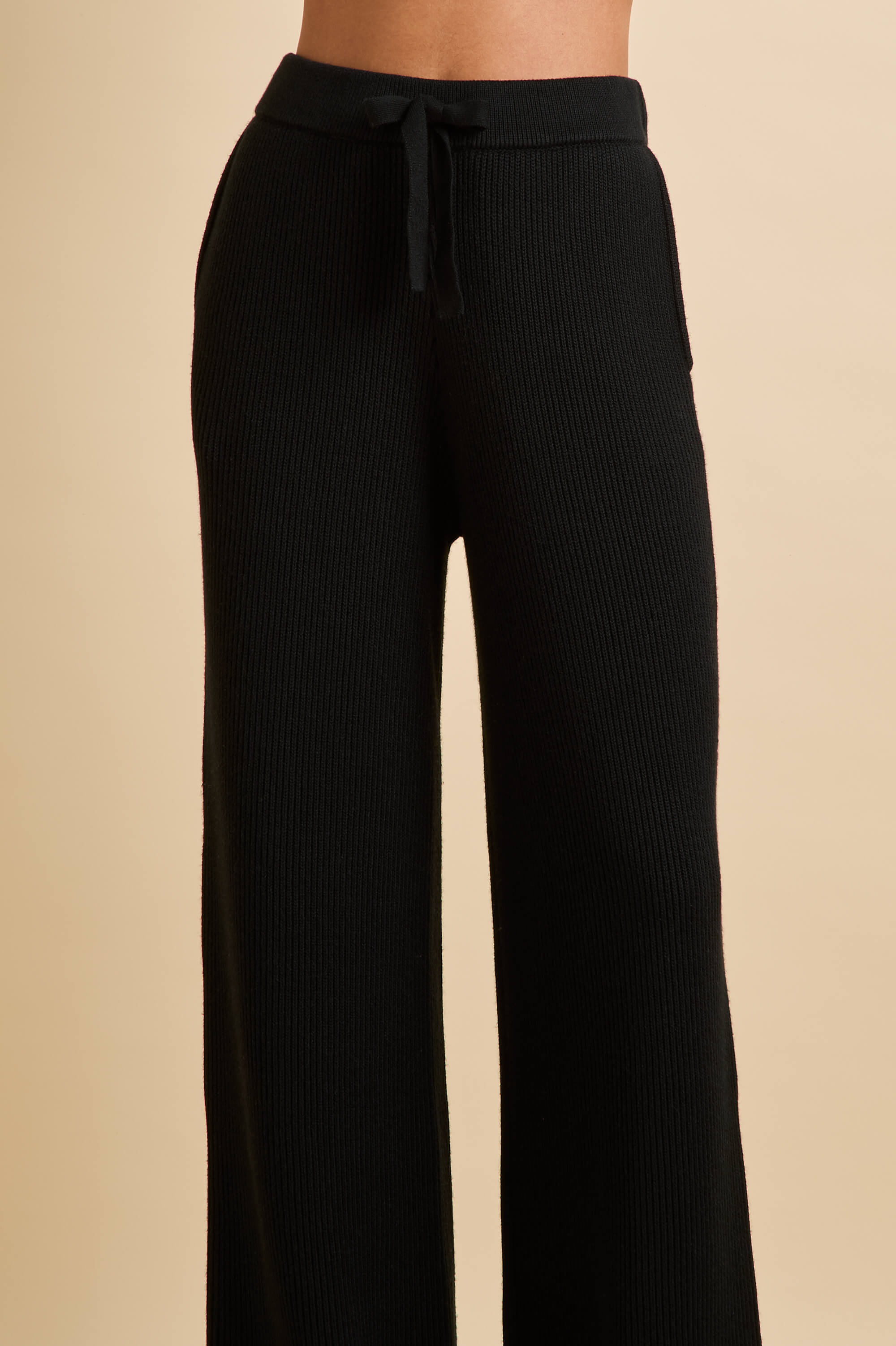 Hutton Berlin Black Knitwear in Silk-Cashmere