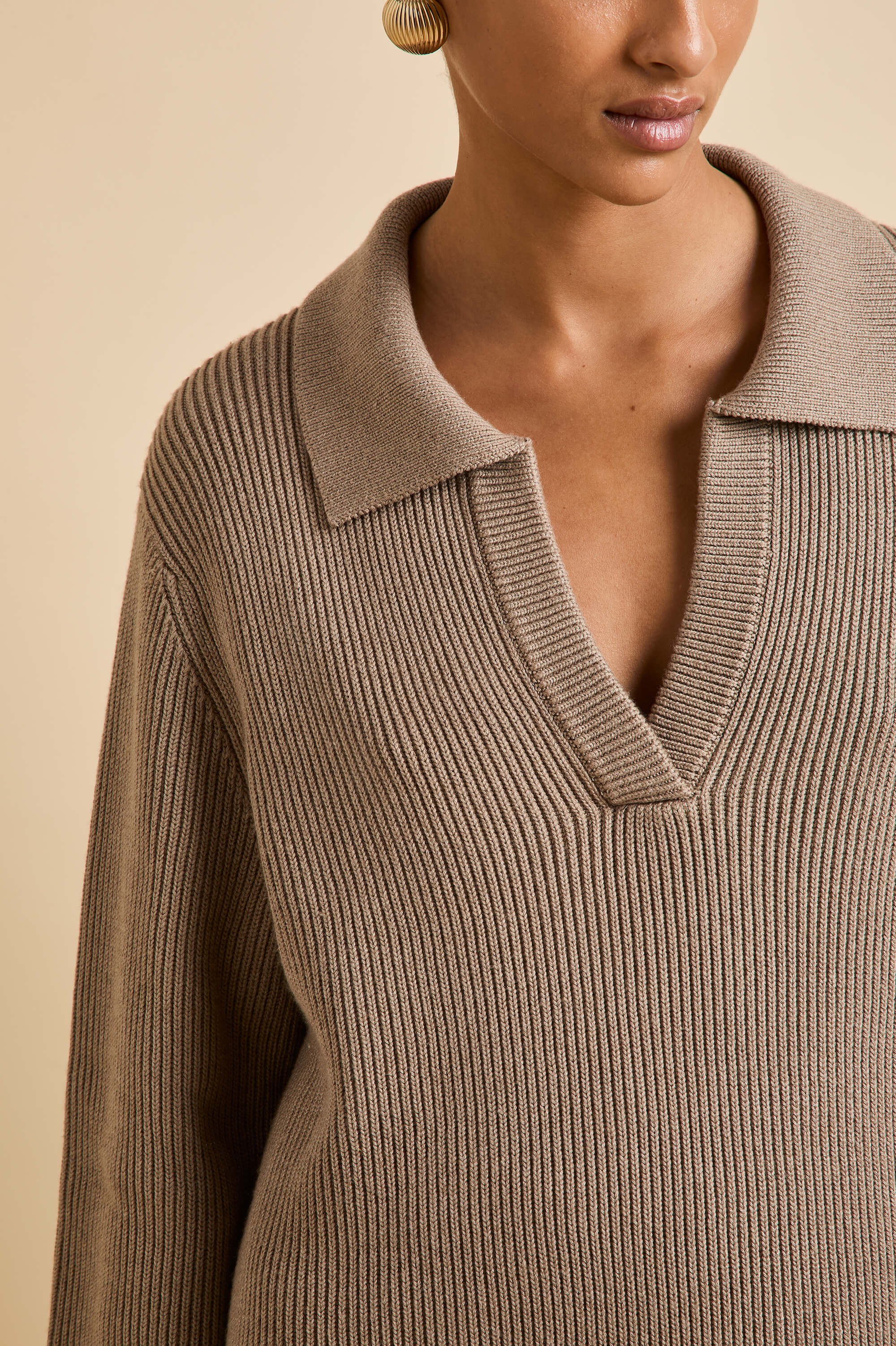 hutton dallas beige knitwear in silk-cashmere 