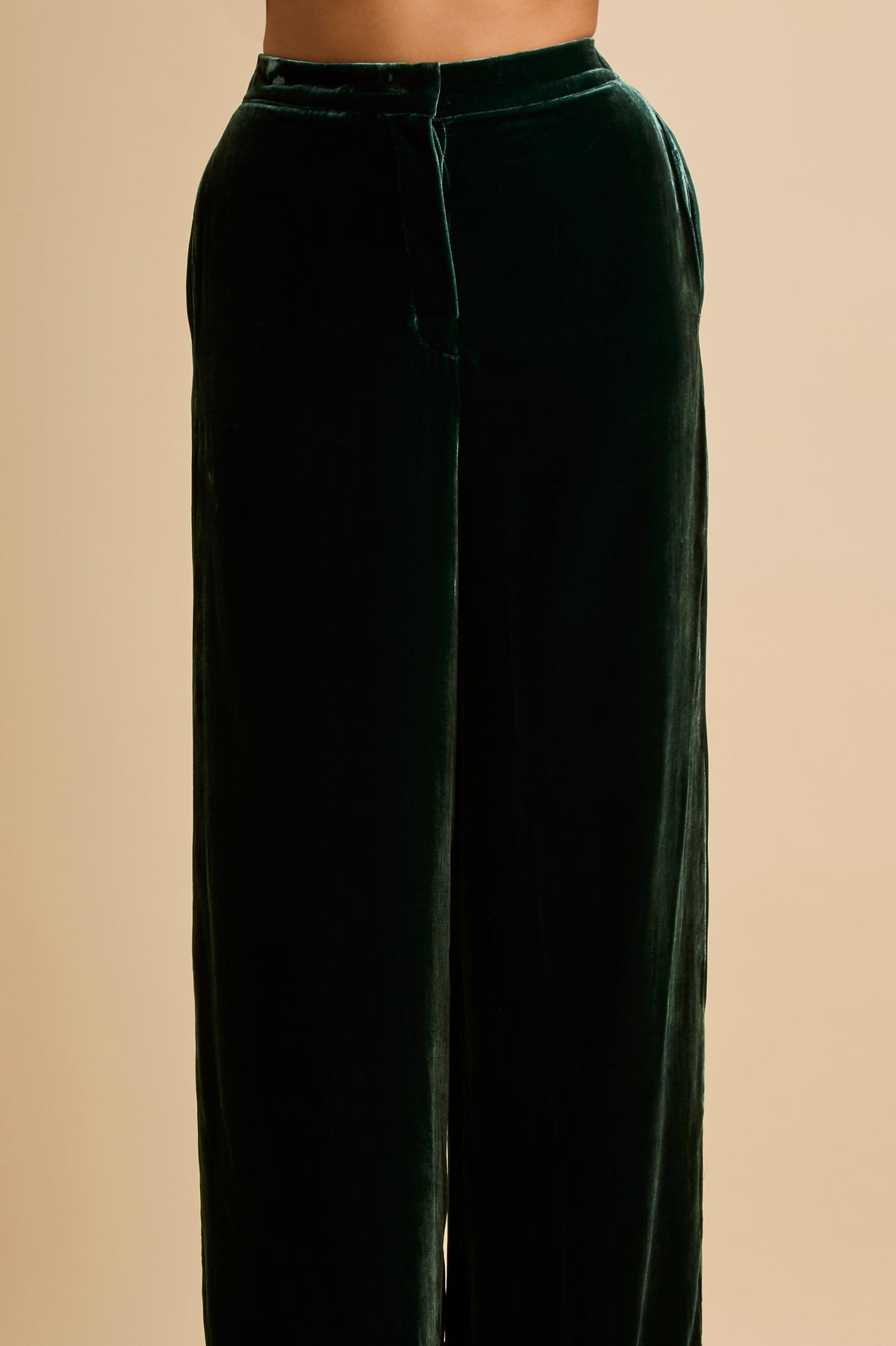 Jagger Laurel Green Pyjamas in Velvet