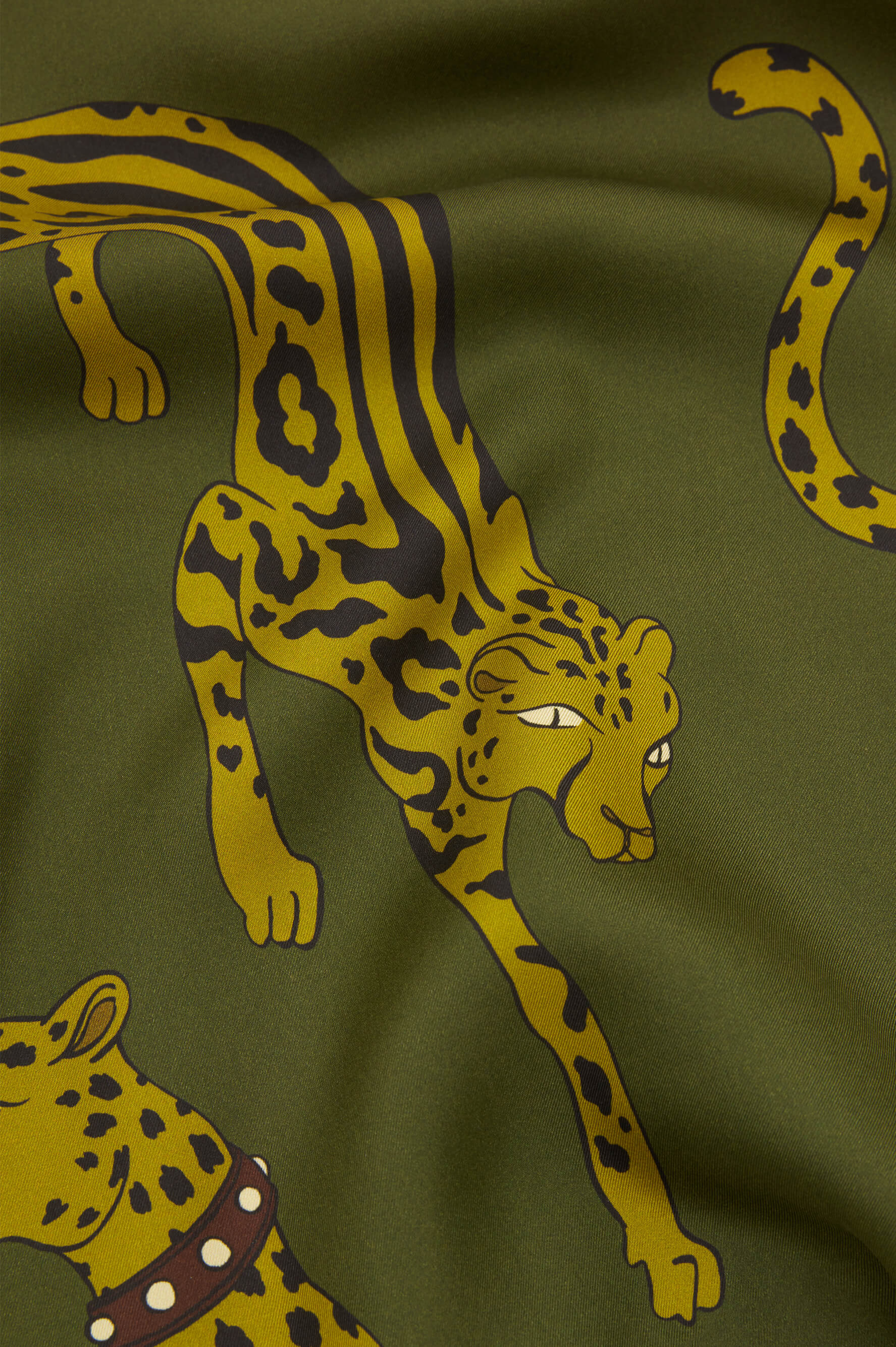 Laurent Nyra Green Leopard Pyjamas in Silk Twill