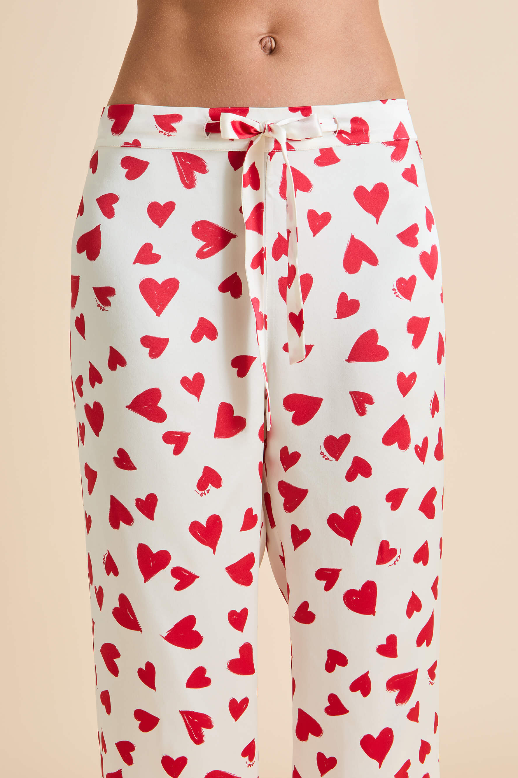 Lila Amore Red Heart Pyjamas in Silk Satin