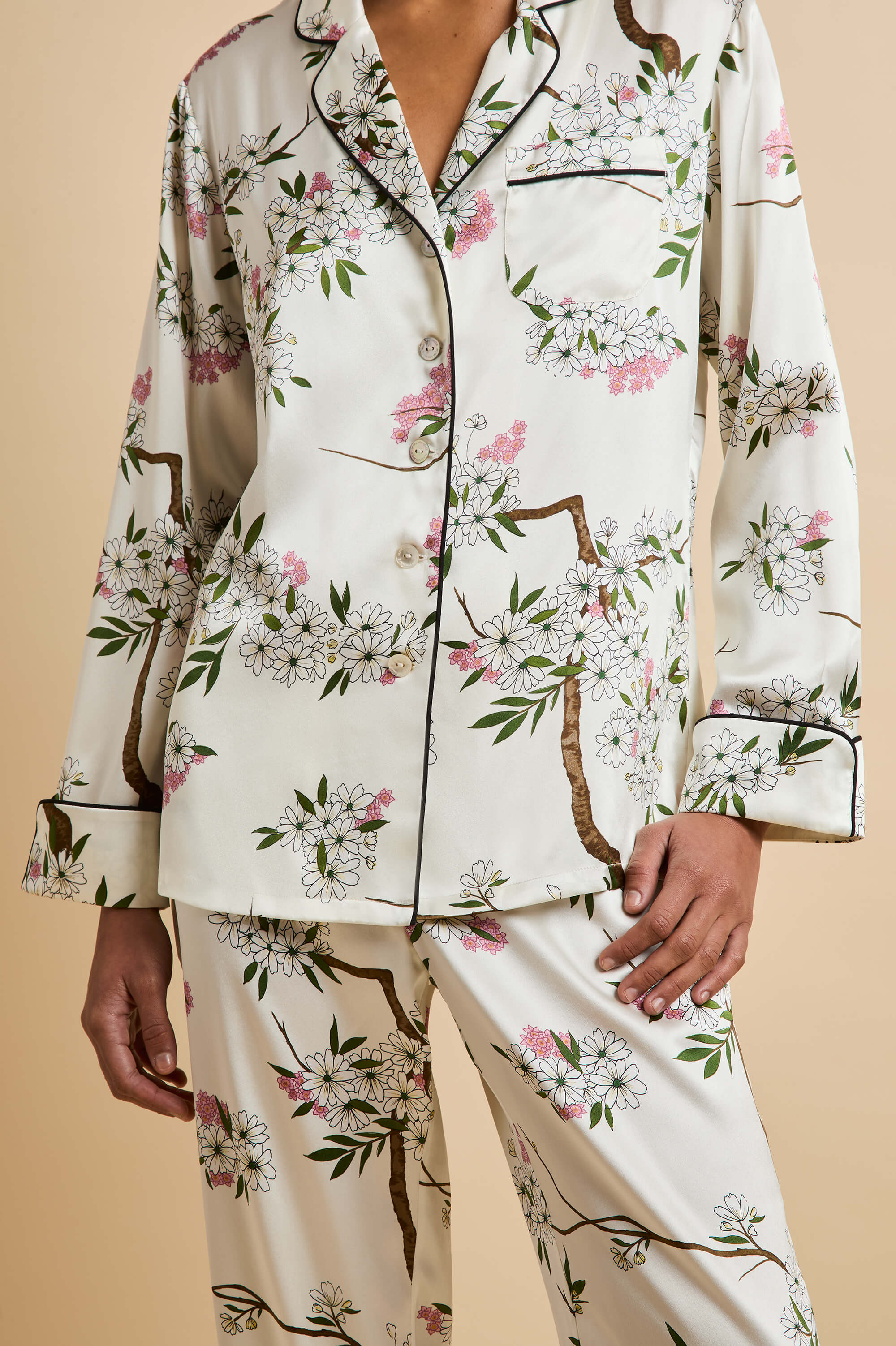 lila ana ivory blossom pyjamas in silk satin 