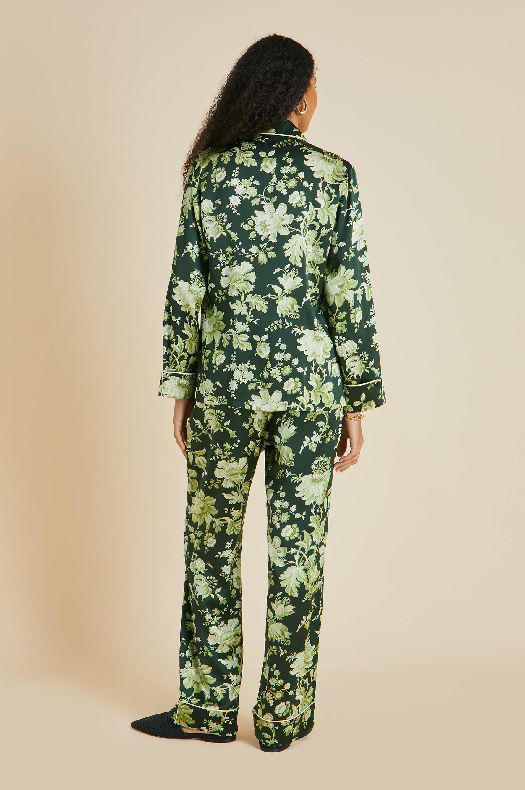 Lila Ares Green Floral Pyjamas in Silk Satin