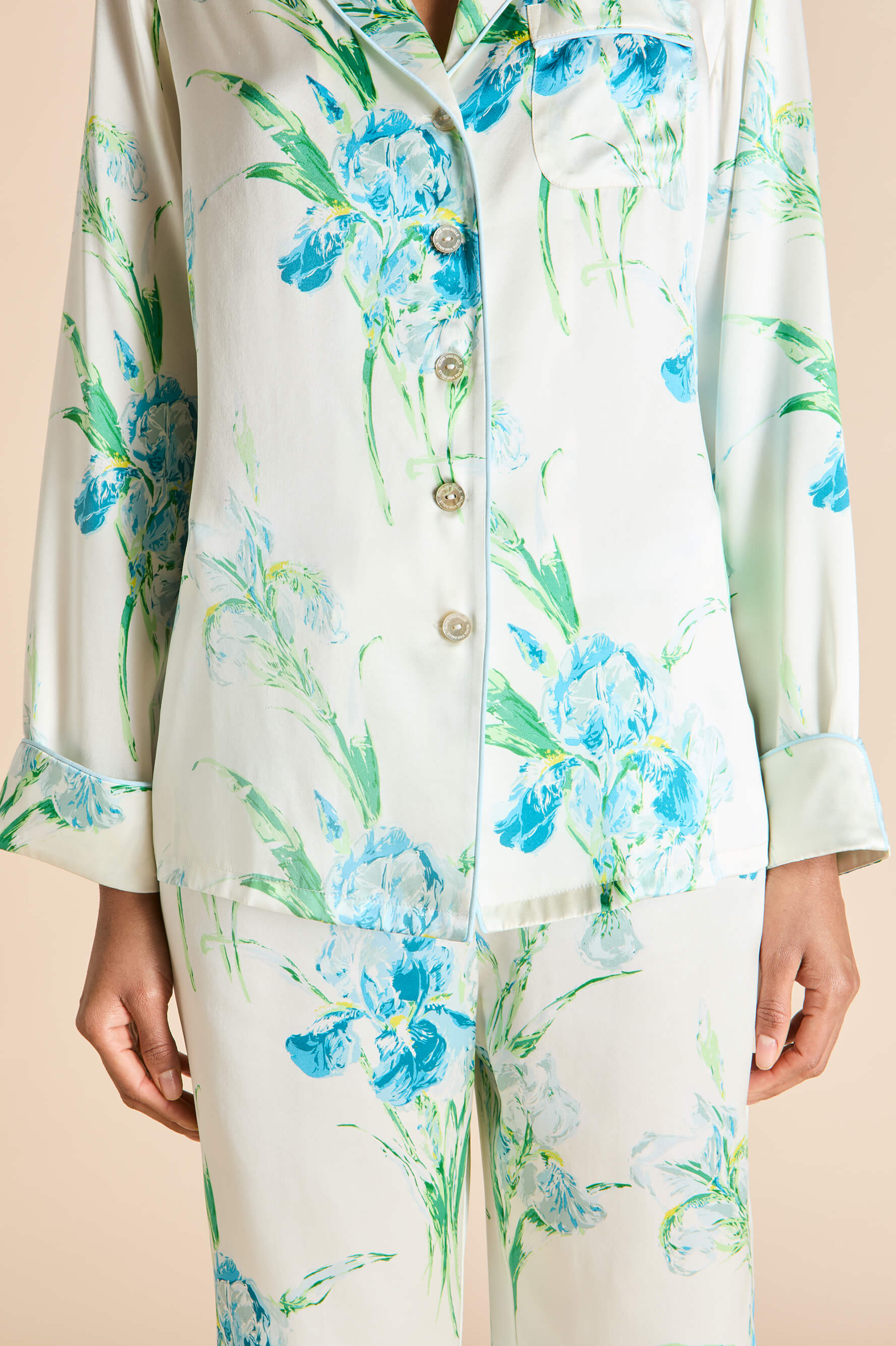 Lila Asterias Ivory Floral Pyjamas in Silk Satin