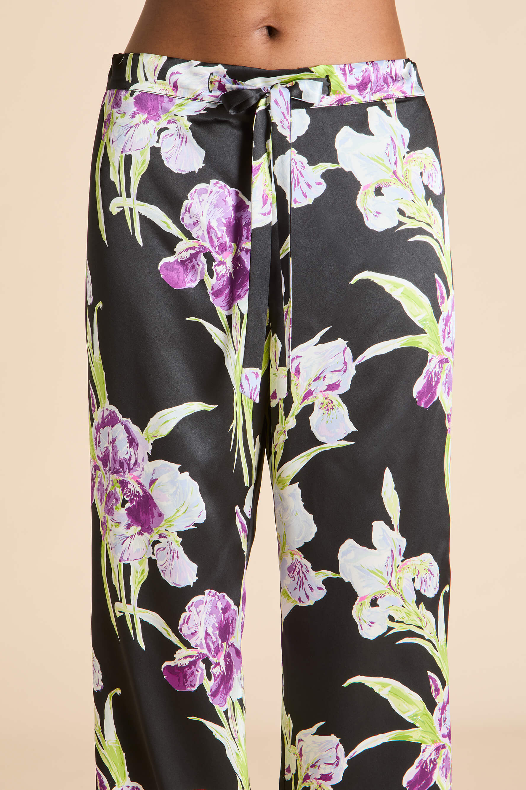 Lila Athena Black Floral Pyjamas in Silk Satin
