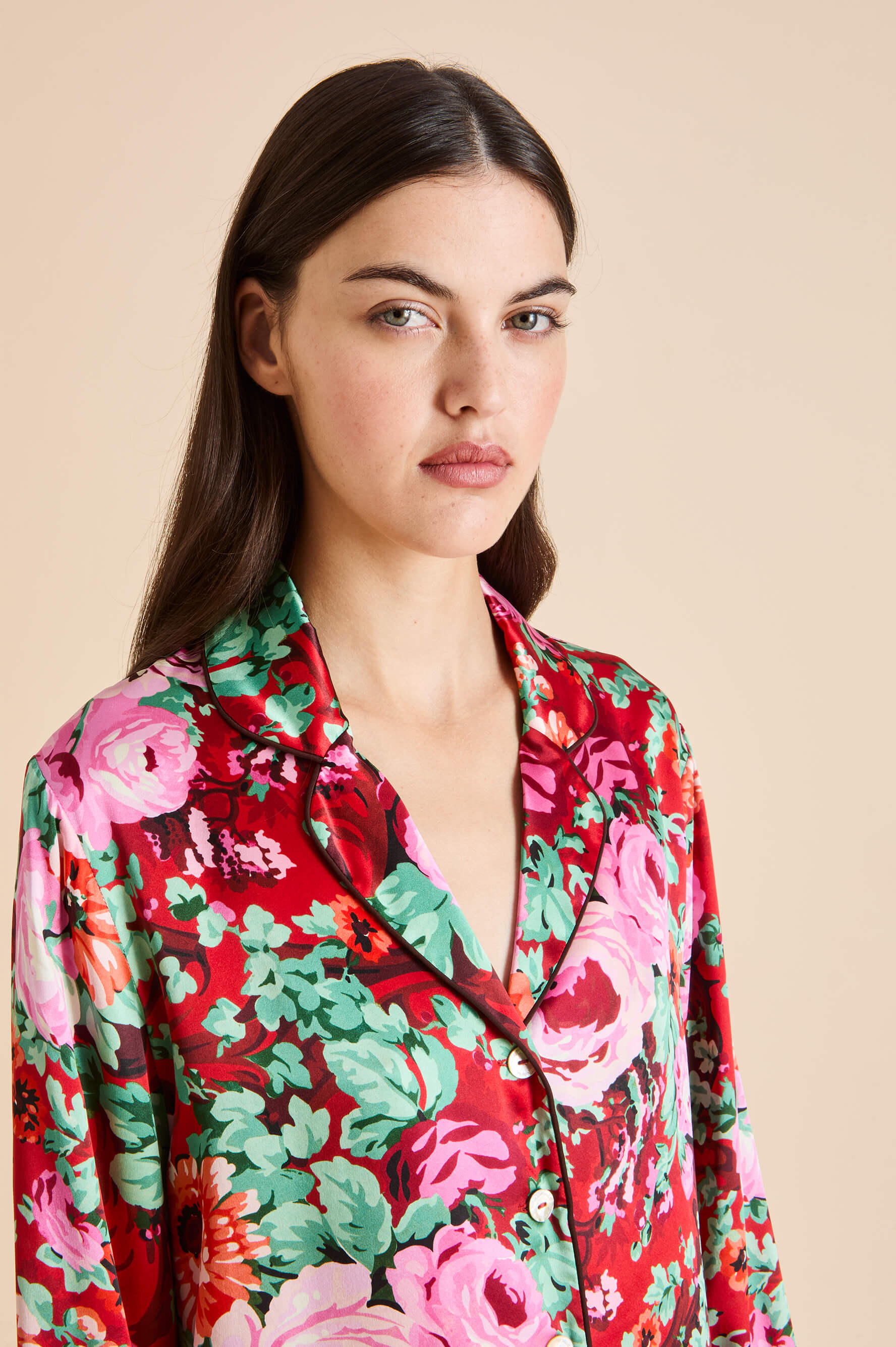 lila moulin red floral pyjamas in silk satin 