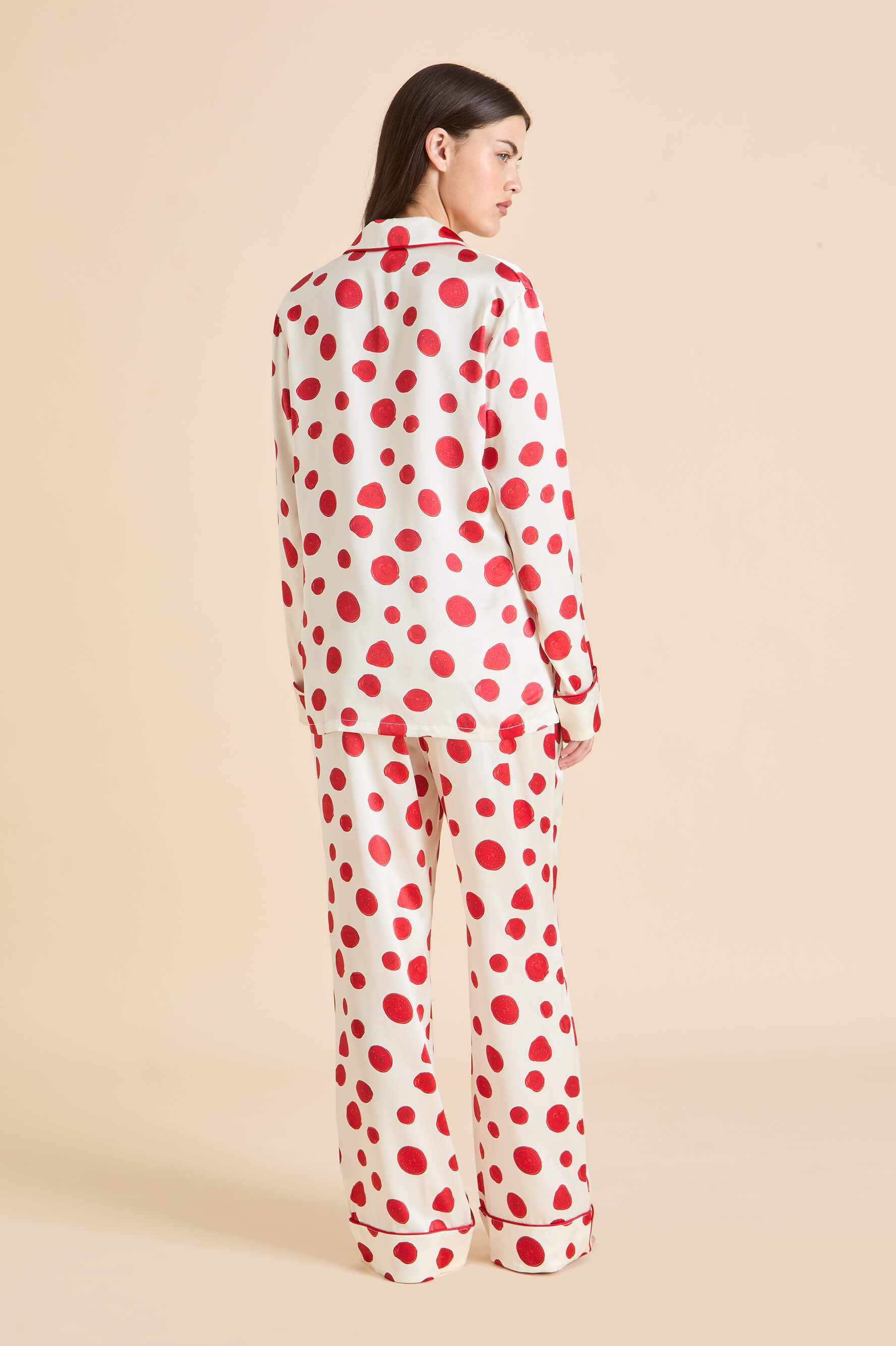 Lila Sonnet Ivory Wax Seal Pyjamas in Silk Satin