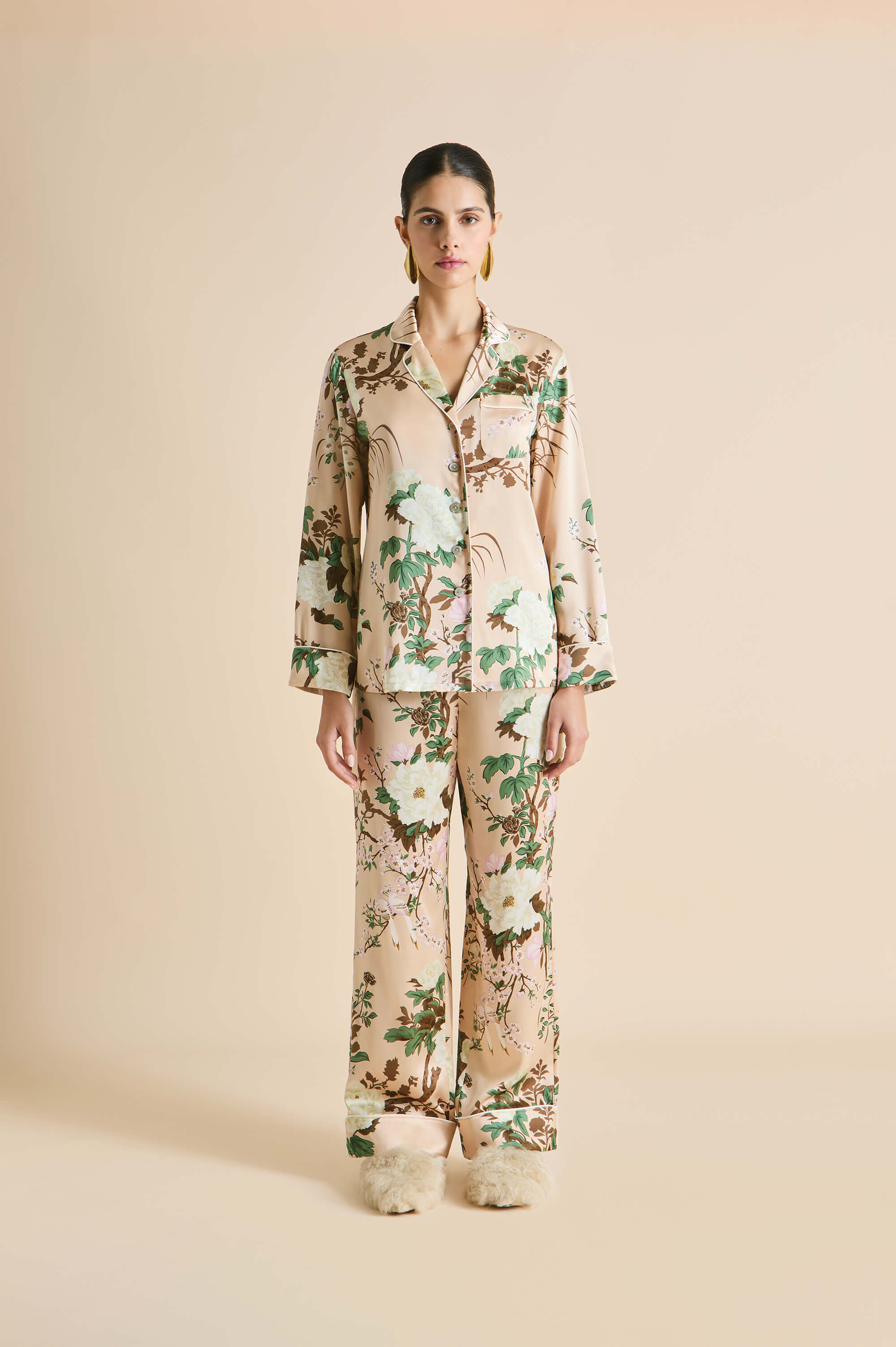 Lila Tirtoff Cream Floral Pyjamas in Silk Satin