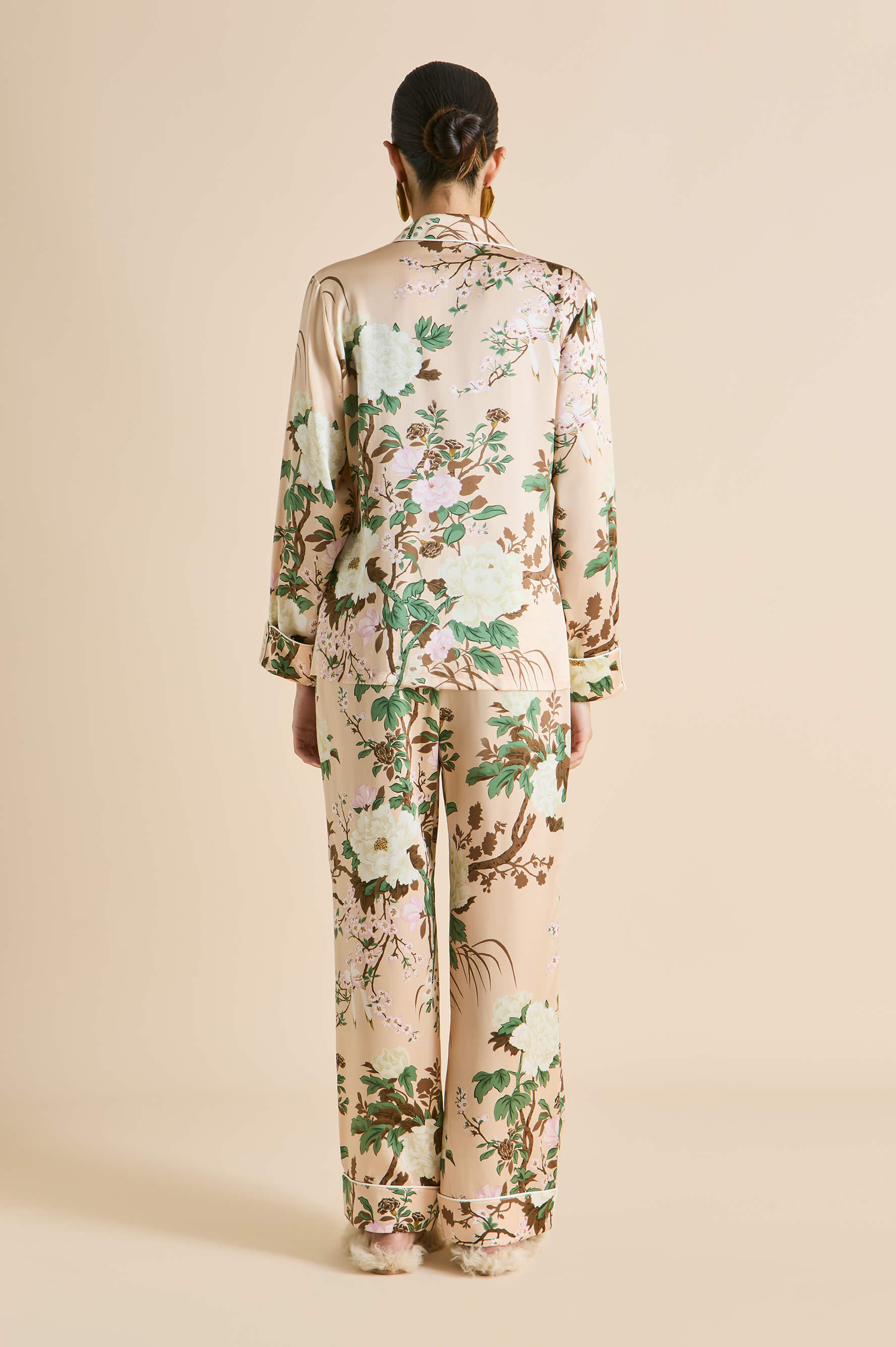 Lila Tirtoff Cream Floral Pyjamas in Silk Satin