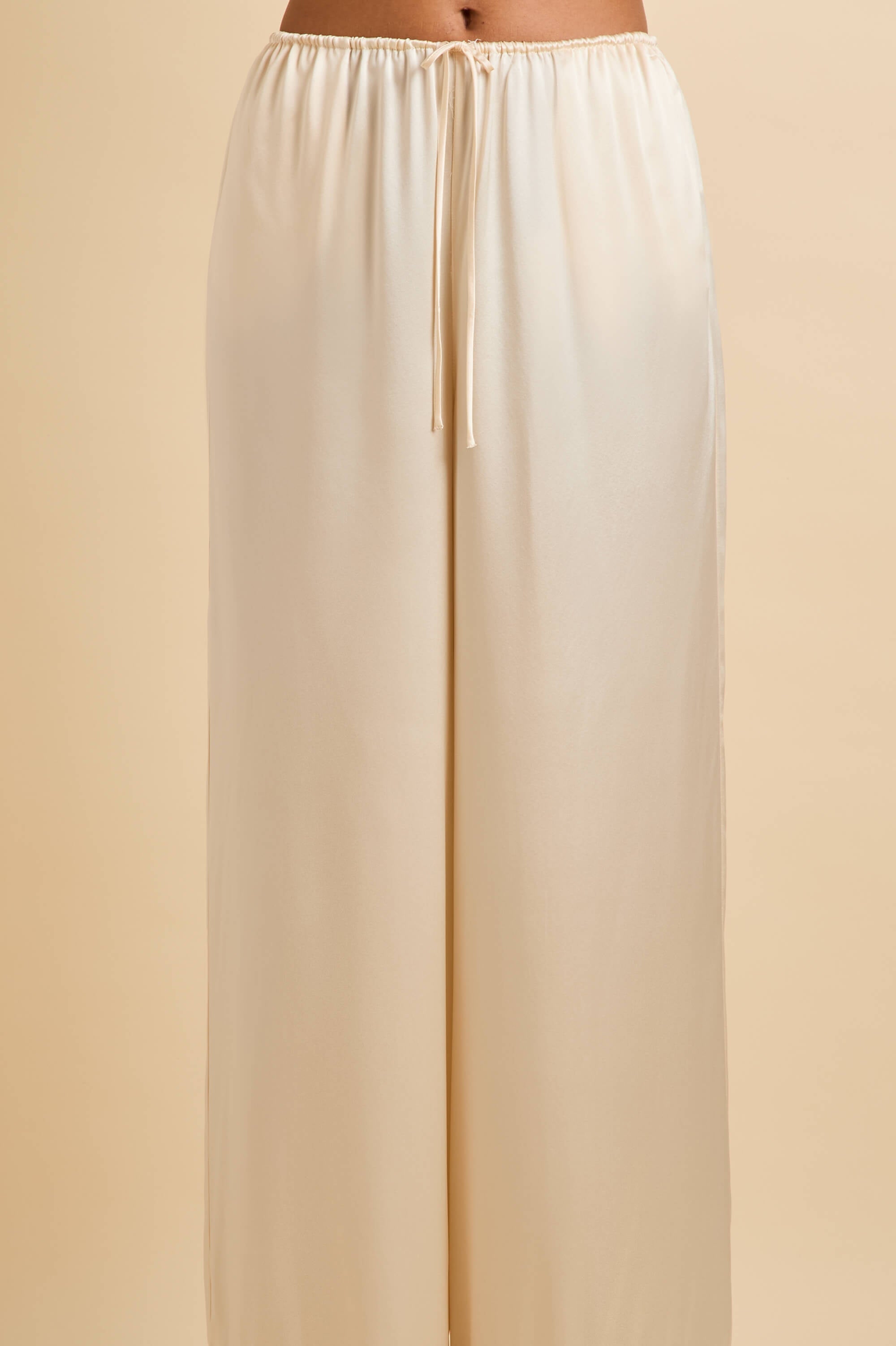 Lita Bone Cream Pyjamas in Silk Satin