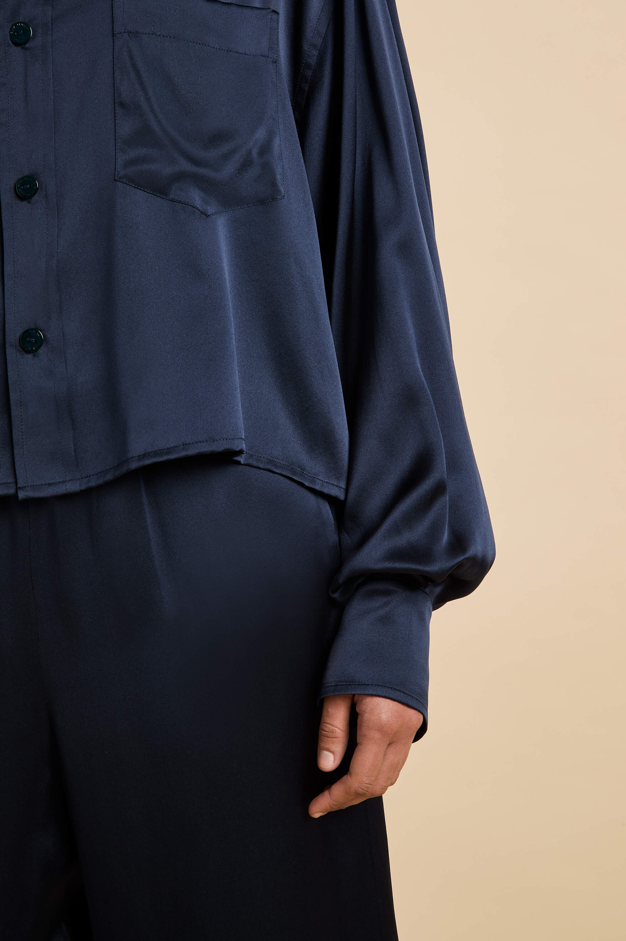 lita navy pyjamas in silk satin 