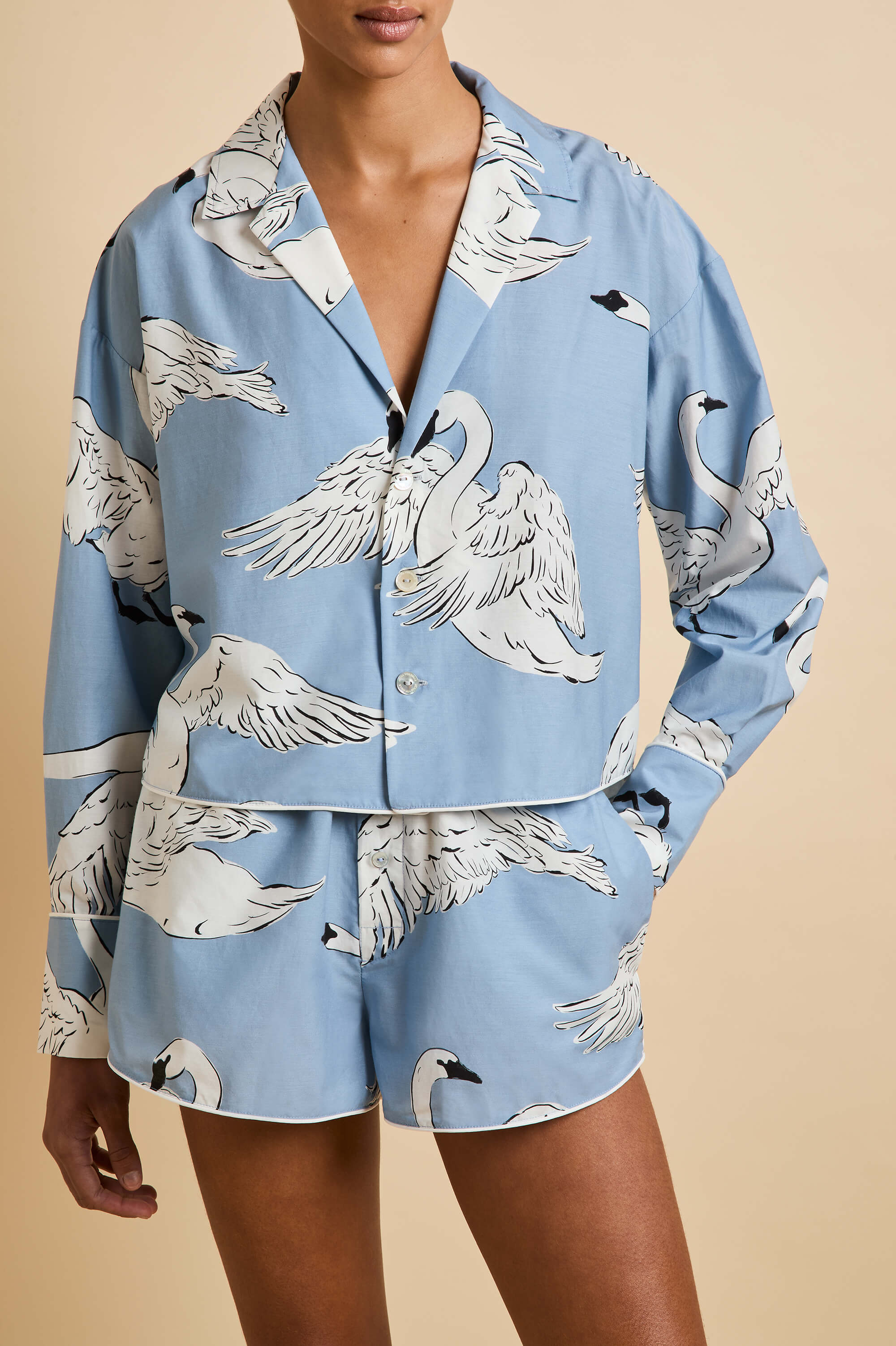 lucia laia blue swan pyjamas in cotton-silk 