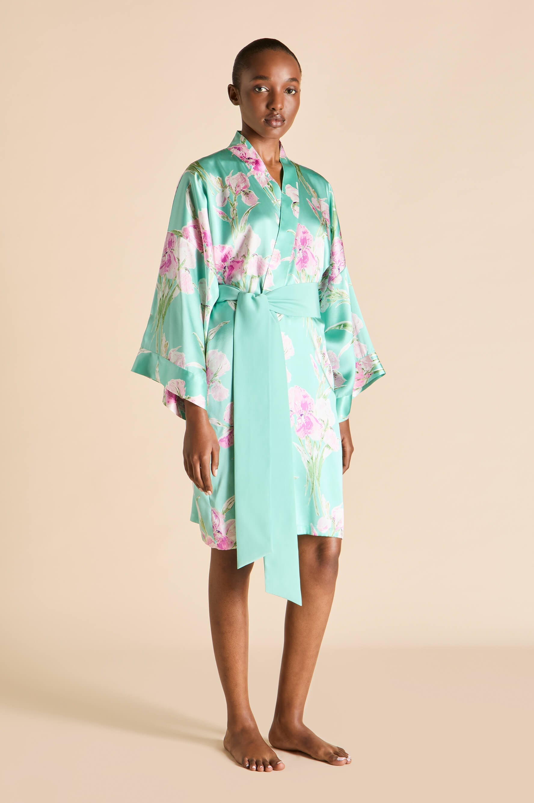Mimi Abalone Turquoise Floral Robe in Silk Satin | Olivia von Halle