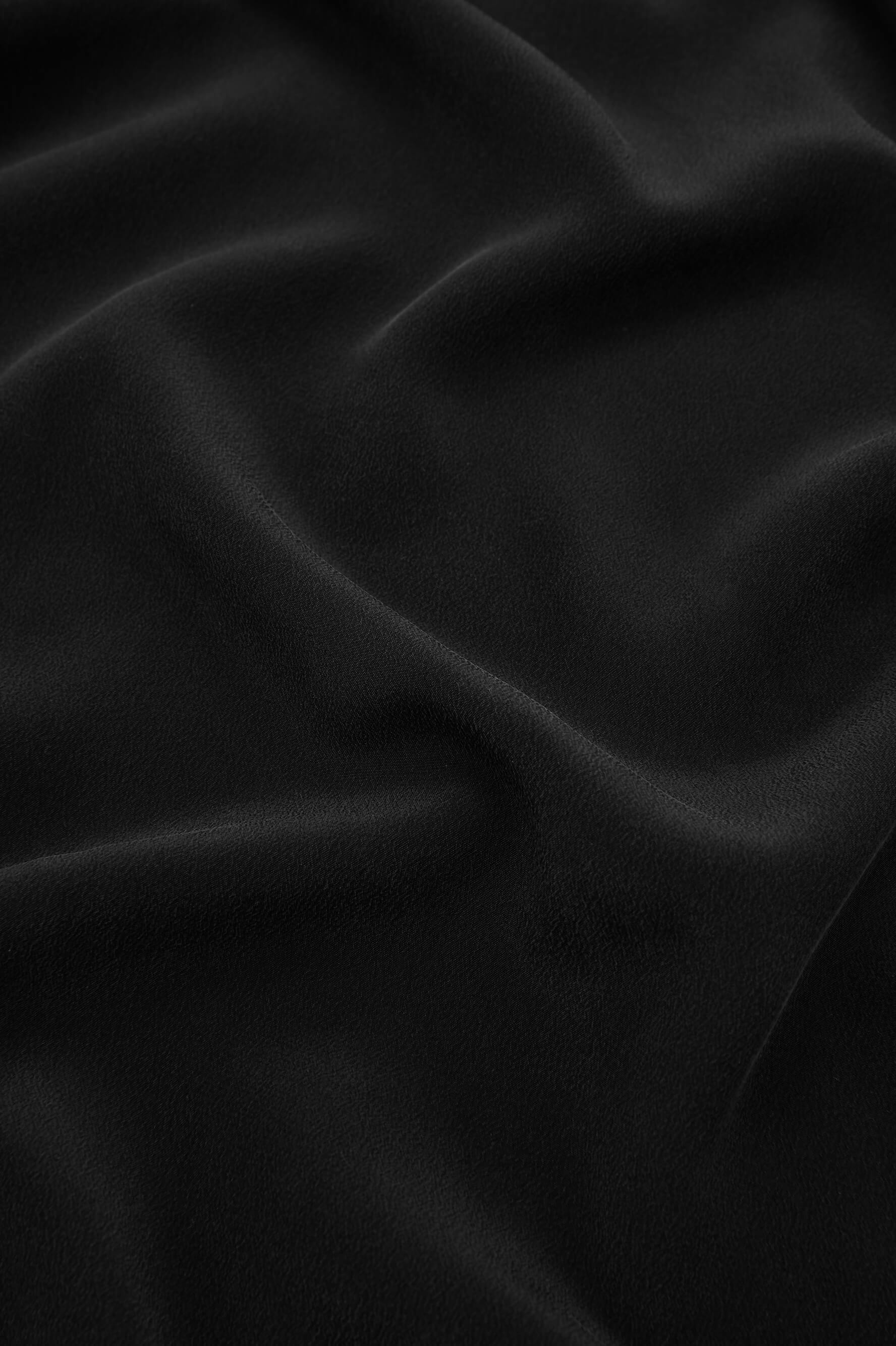 Queenie Black Silk Crêpe de Chine Robe